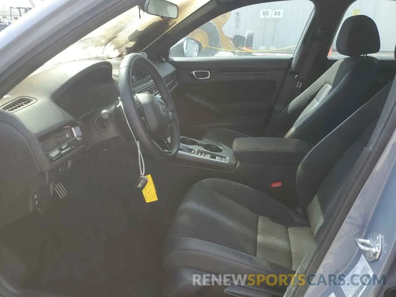 7 Photograph of a damaged car 19XFL2H89RE032649 HONDA CIVIC 2024