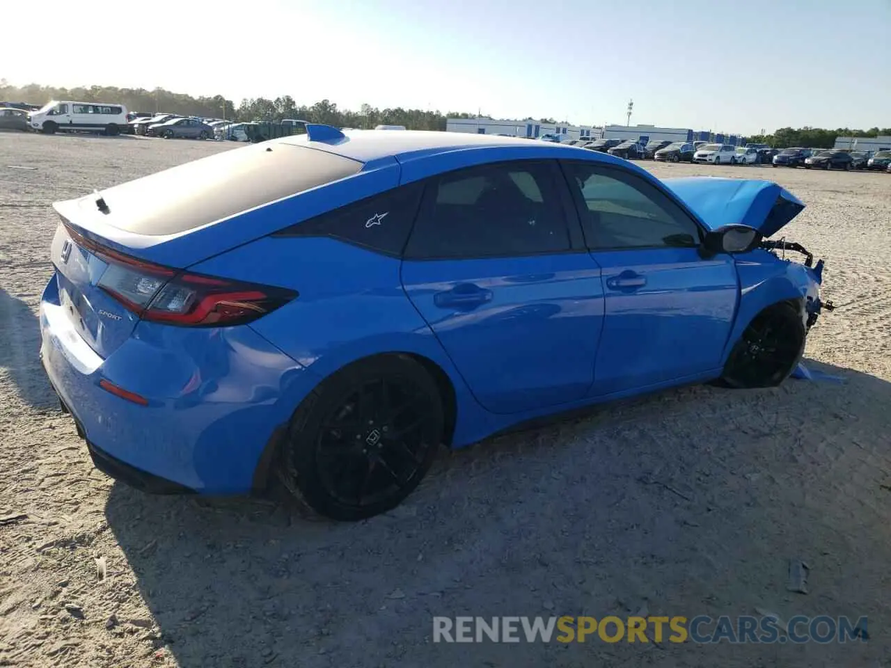 3 Photograph of a damaged car 19XFL2H8XRE010286 HONDA CIVIC 2024