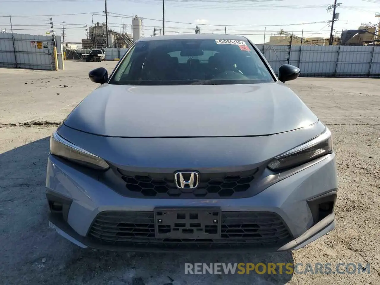 5 Photograph of a damaged car 19XFL2H8XRE021112 HONDA CIVIC 2024