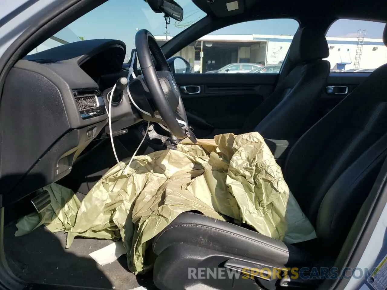 7 Photograph of a damaged car 19XFL2H8XRE021112 HONDA CIVIC 2024