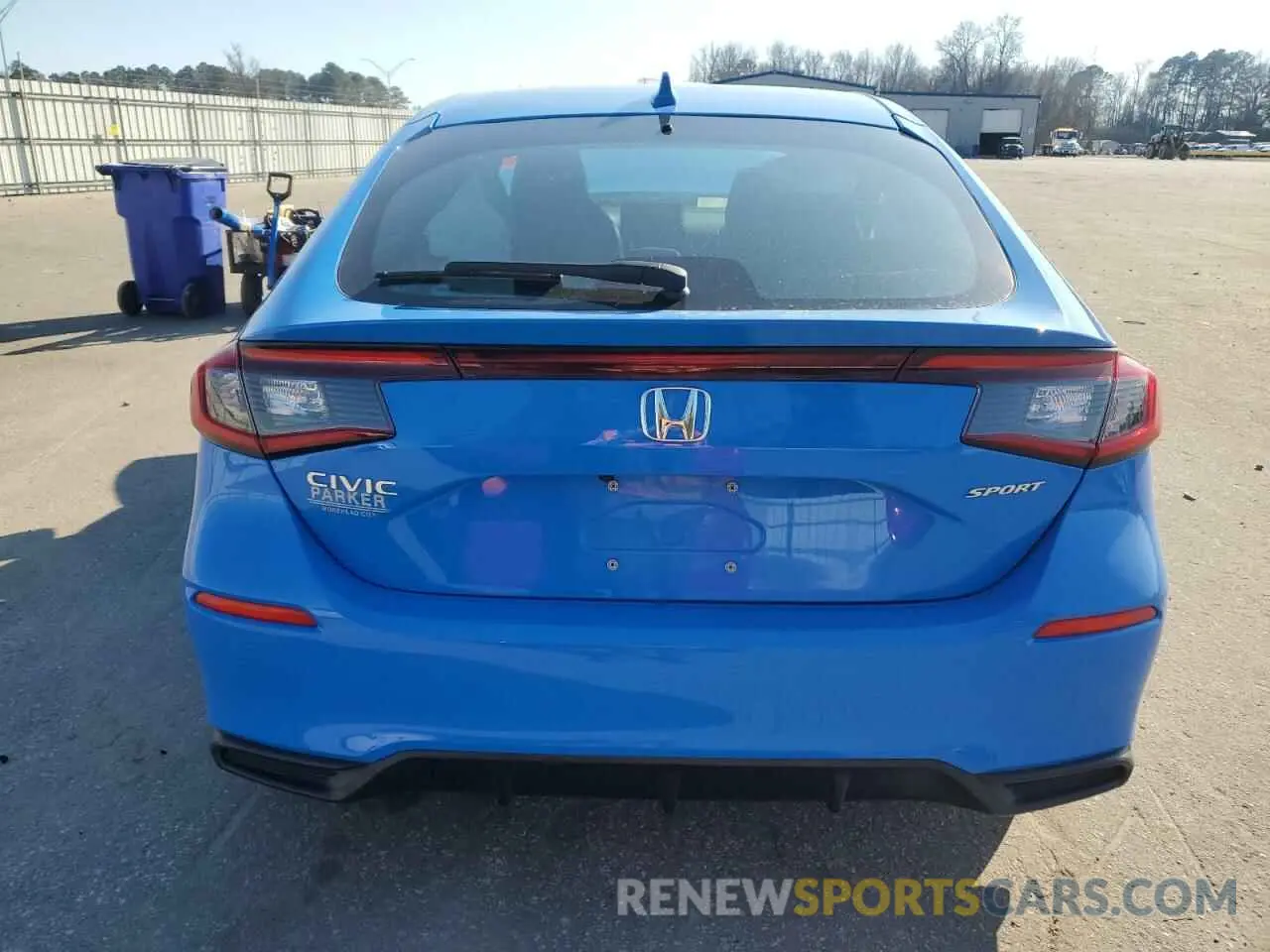 6 Photograph of a damaged car 19XFL2H8XRE025452 HONDA CIVIC 2024