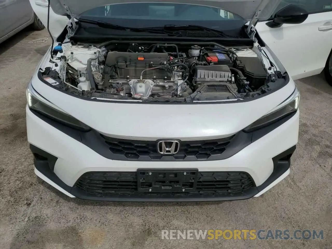11 Photograph of a damaged car 19XFL2H8XRE030439 HONDA CIVIC 2024