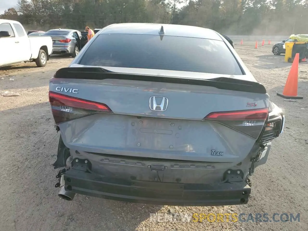 6 Photograph of a damaged car 2HGFE1E54RH470905 HONDA CIVIC 2024