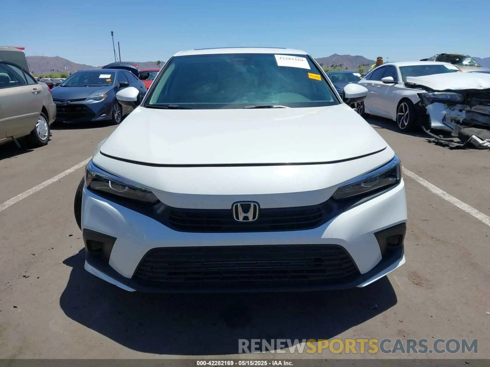 12 Photograph of a damaged car 2HGFE1F70RH320192 HONDA CIVIC 2024