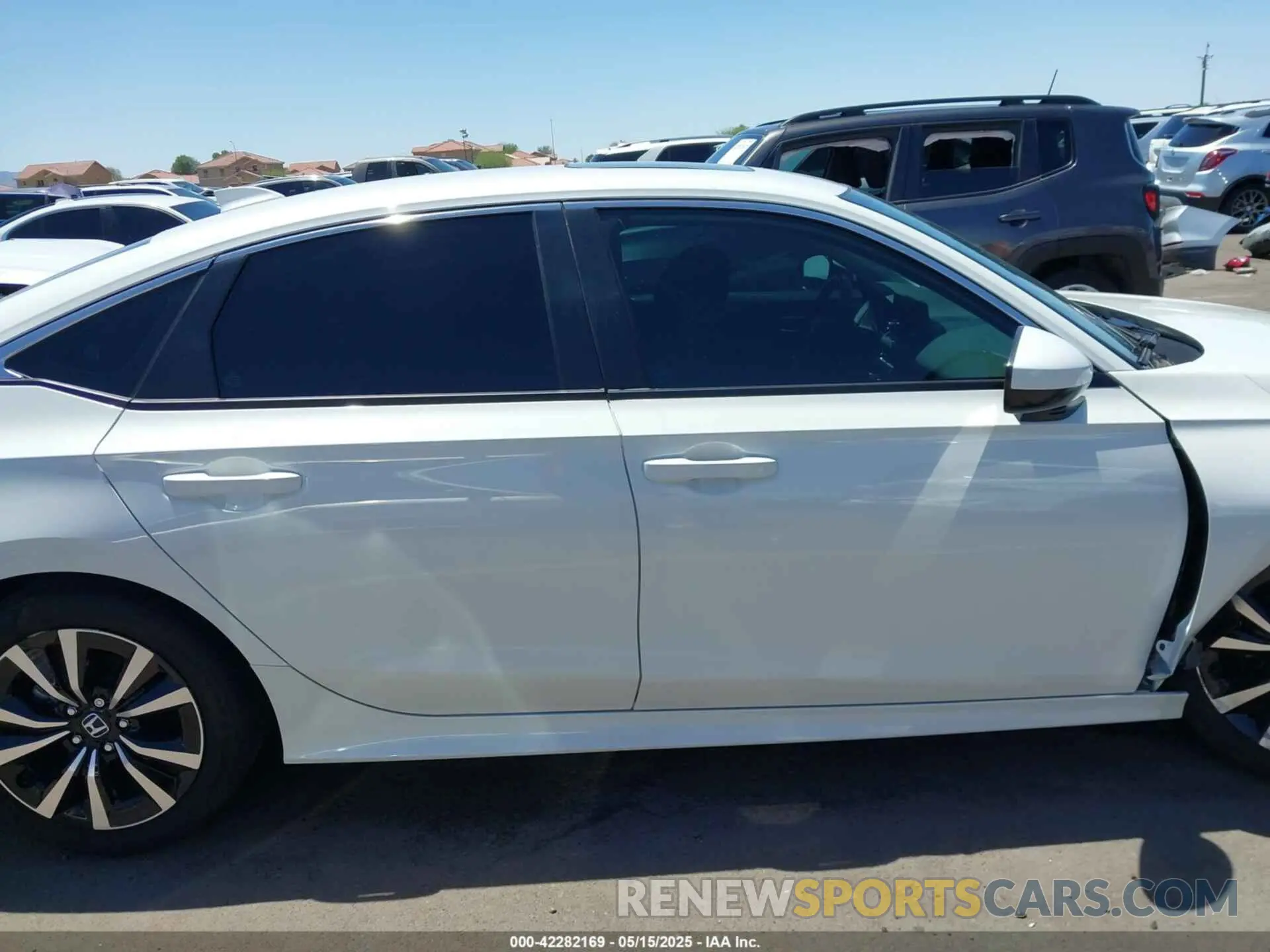 13 Photograph of a damaged car 2HGFE1F70RH320192 HONDA CIVIC 2024