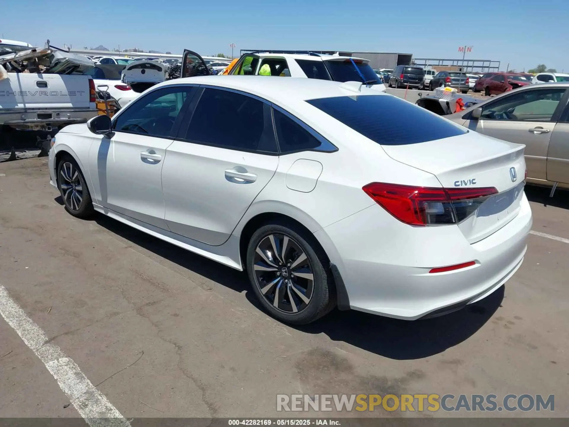 3 Photograph of a damaged car 2HGFE1F70RH320192 HONDA CIVIC 2024