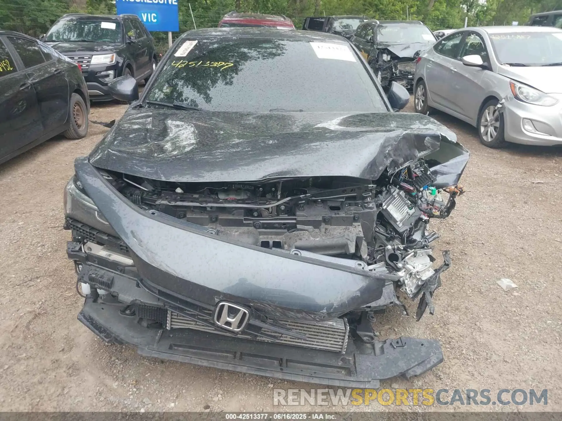 13 Photograph of a damaged car 2HGFE1F71RH303773 HONDA CIVIC 2024