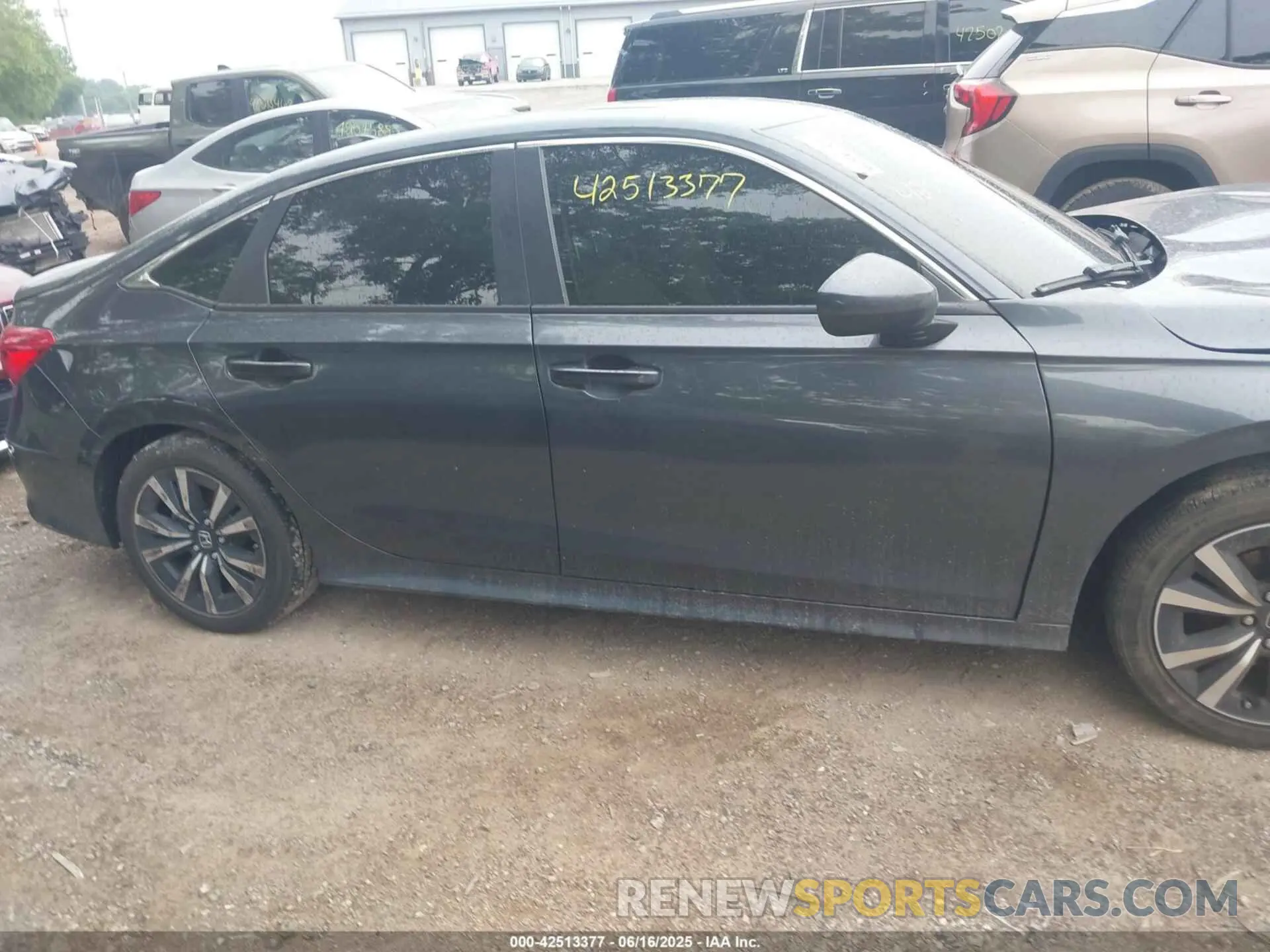 14 Photograph of a damaged car 2HGFE1F71RH303773 HONDA CIVIC 2024