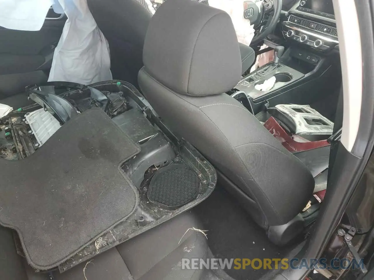12 Photograph of a damaged car 2HGFE1F71RH329547 HONDA CIVIC 2024