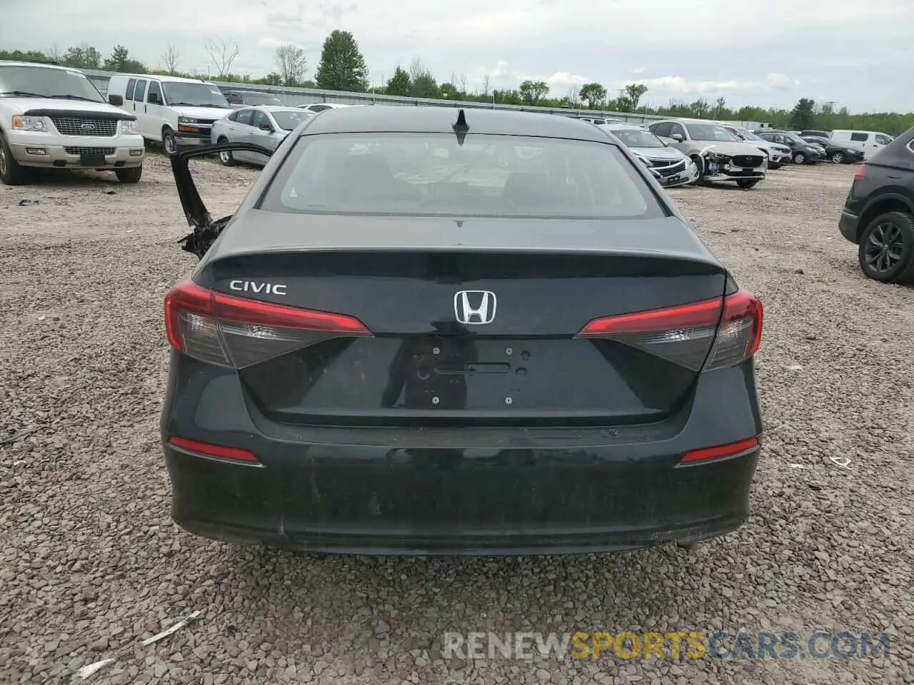 6 Photograph of a damaged car 2HGFE1F71RH329547 HONDA CIVIC 2024