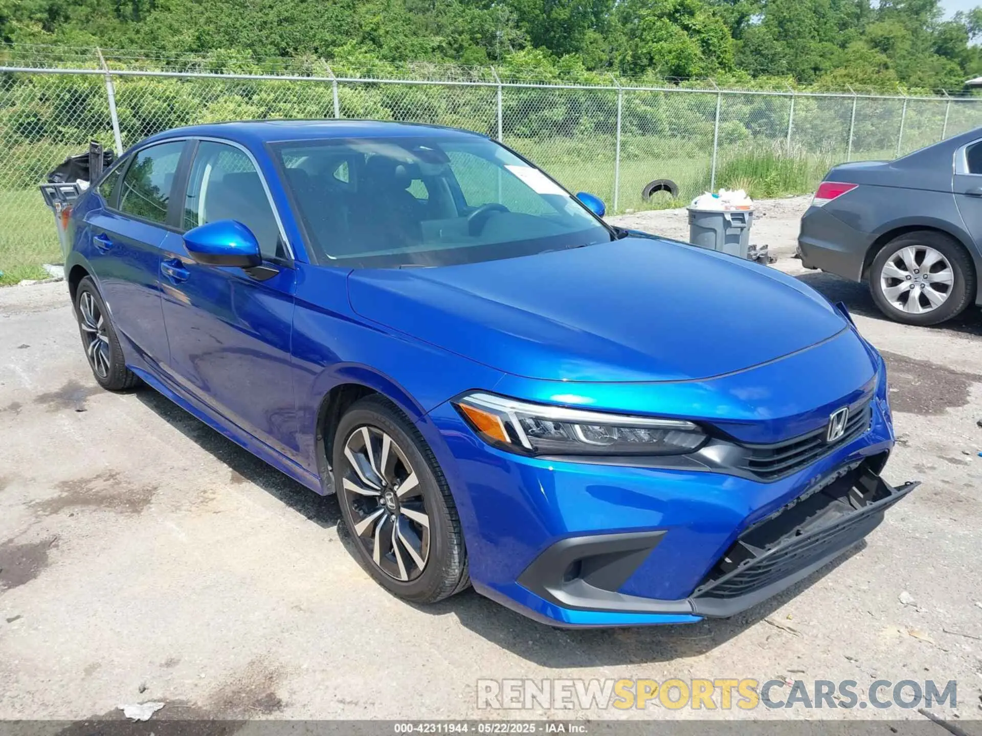 1 Photograph of a damaged car 2HGFE1F71RH338572 HONDA CIVIC 2024
