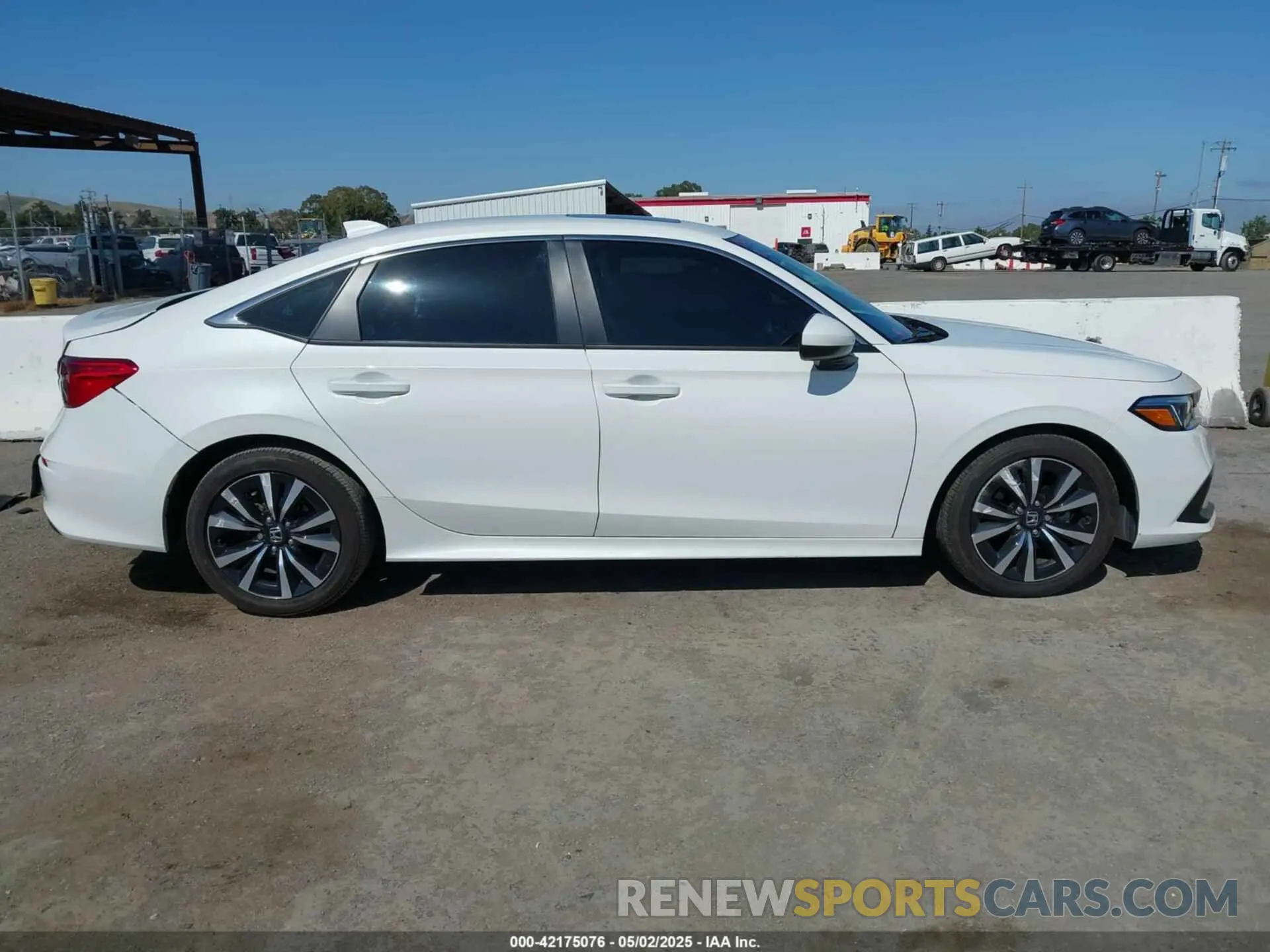 14 Photograph of a damaged car 2HGFE1F74RH304237 HONDA CIVIC 2024