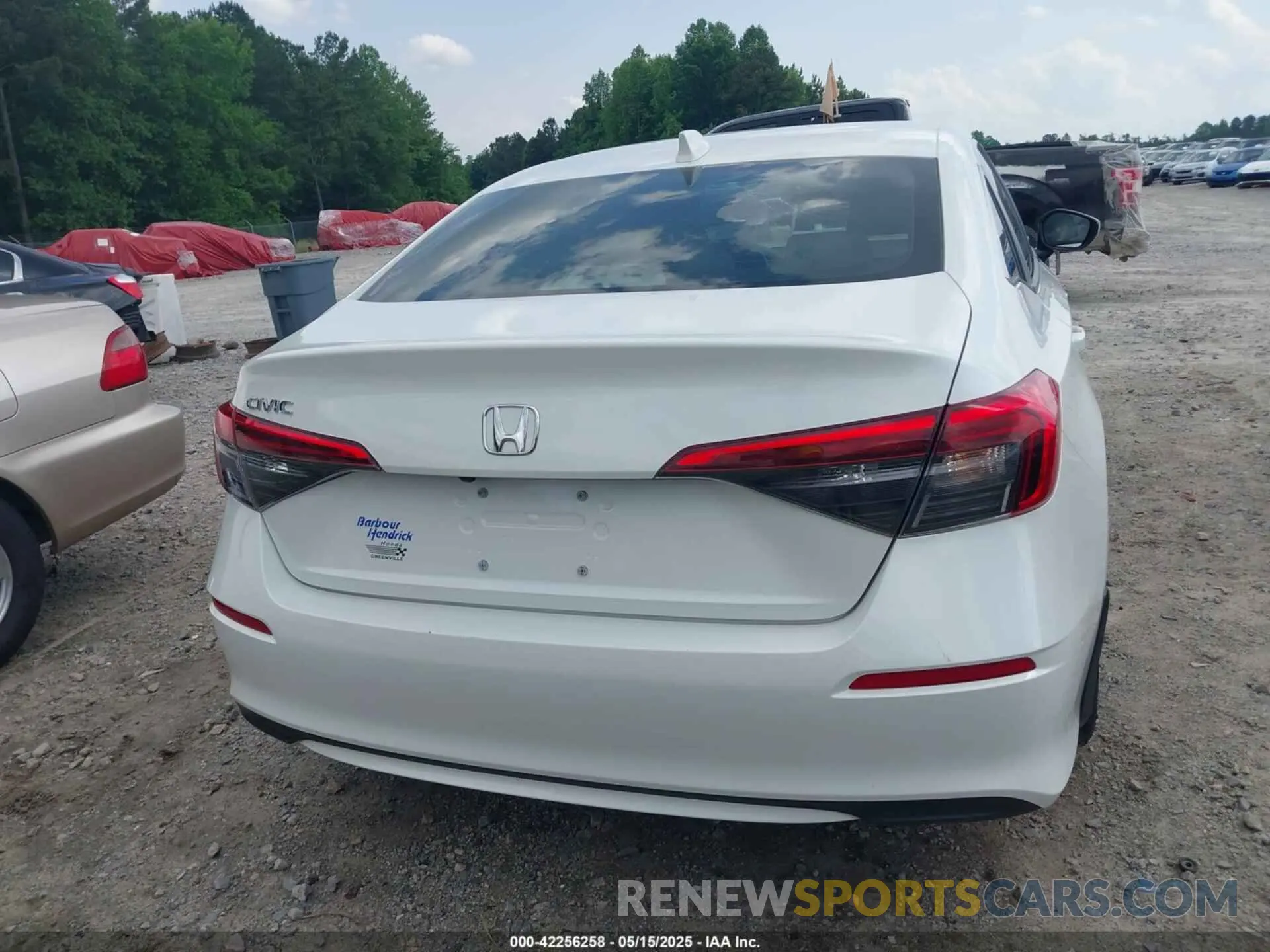 16 Photograph of a damaged car 2HGFE1F76RH304286 HONDA CIVIC 2024