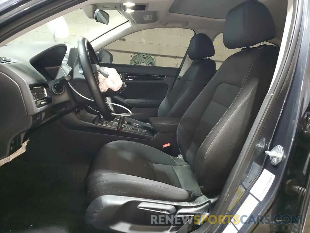 7 Photograph of a damaged car 2HGFE1F76RH310332 HONDA CIVIC 2024