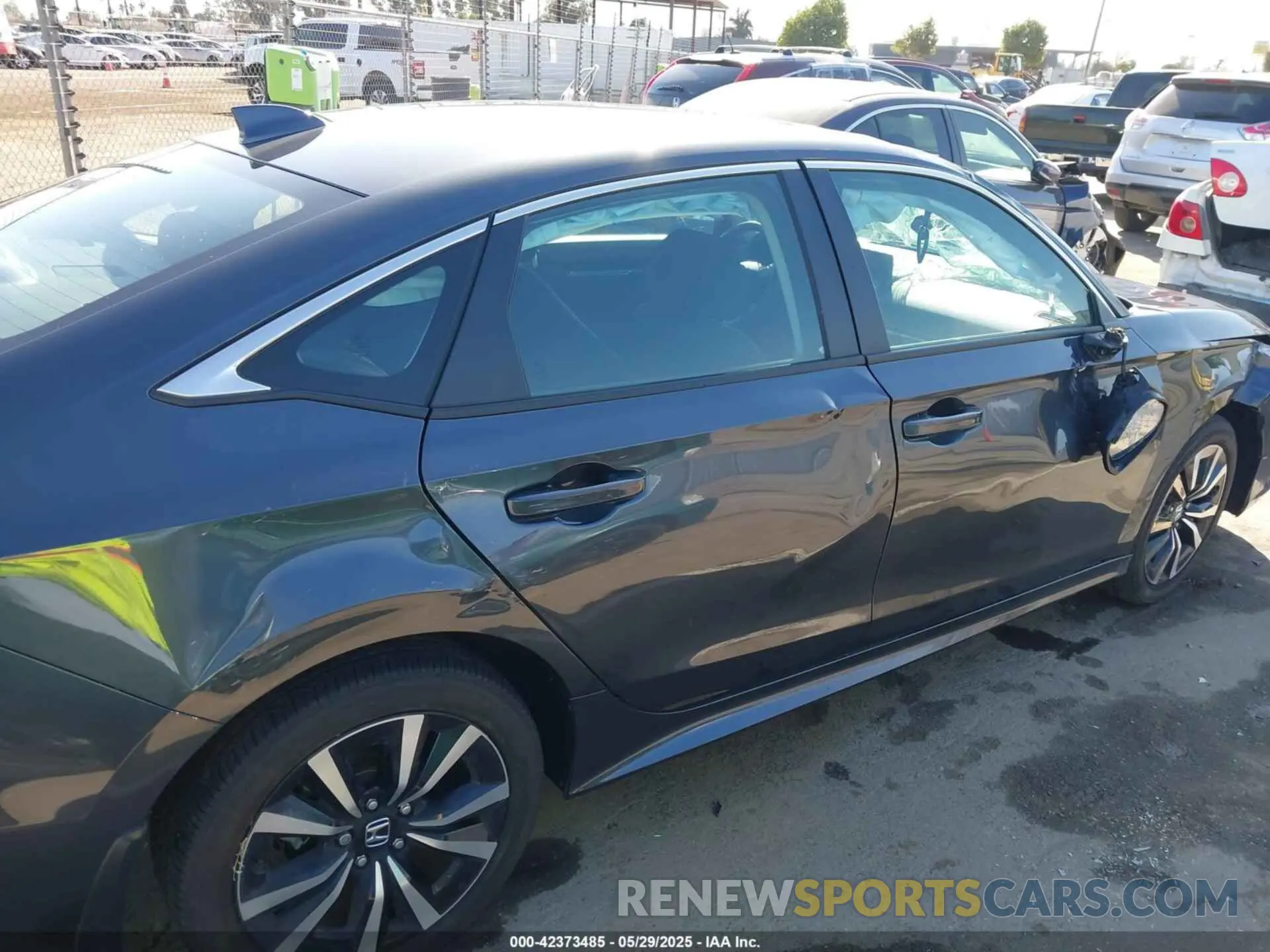 16 Photograph of a damaged car 2HGFE1F76RH332735 HONDA CIVIC 2024