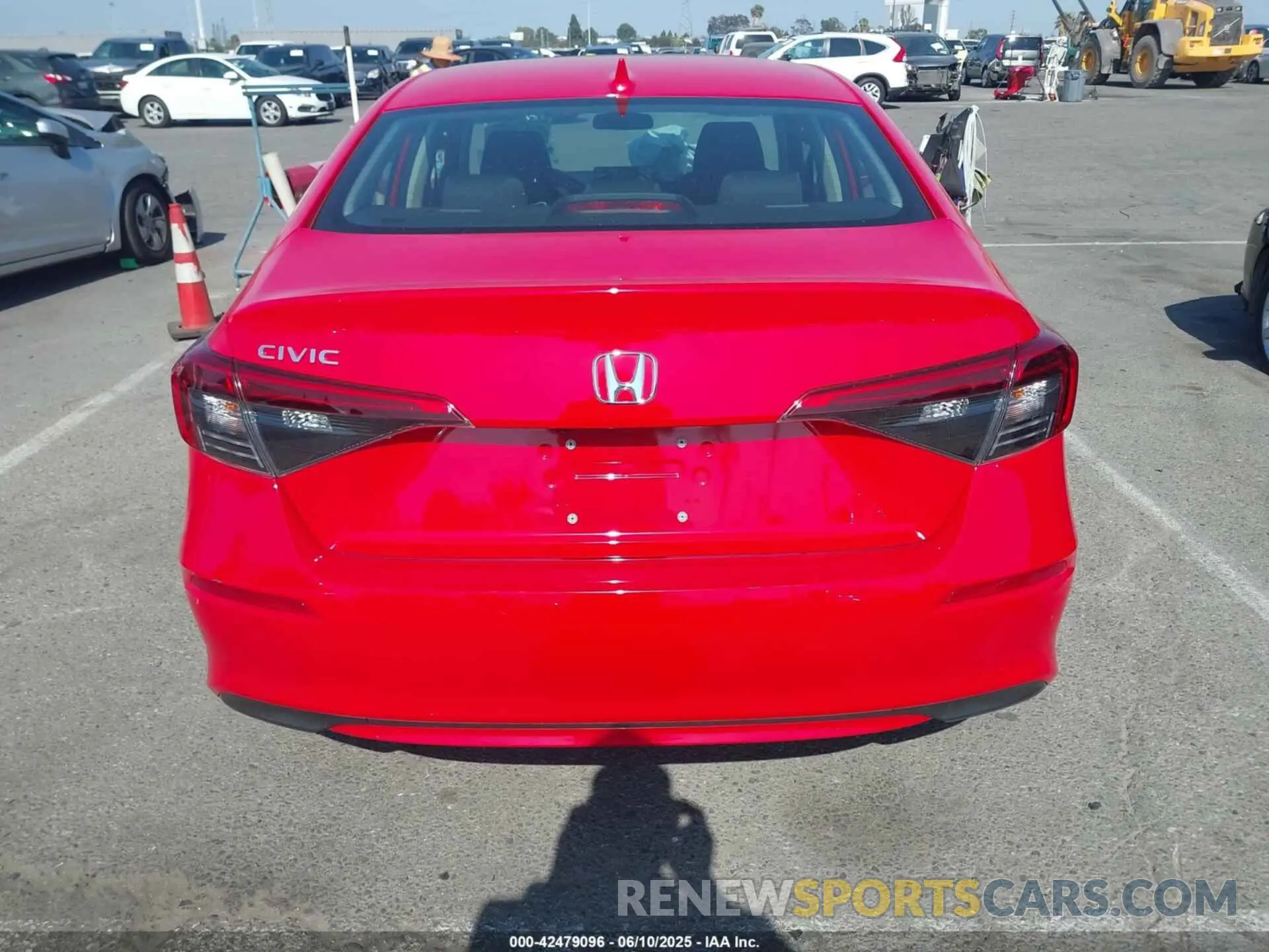 17 Photograph of a damaged car 2HGFE1F76RH334002 HONDA CIVIC 2024