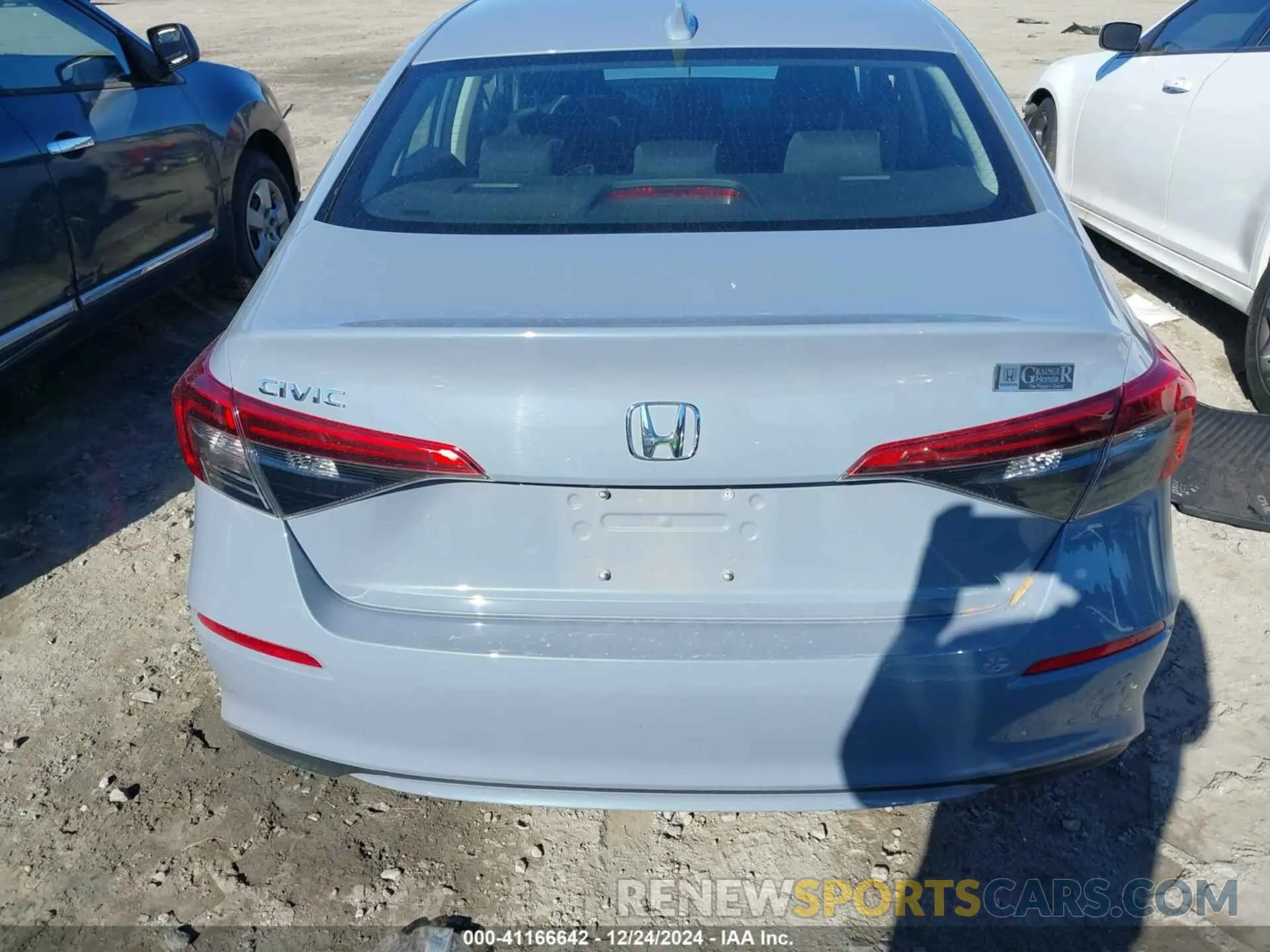 16 Photograph of a damaged car 2HGFE1F77RH308038 HONDA CIVIC 2024