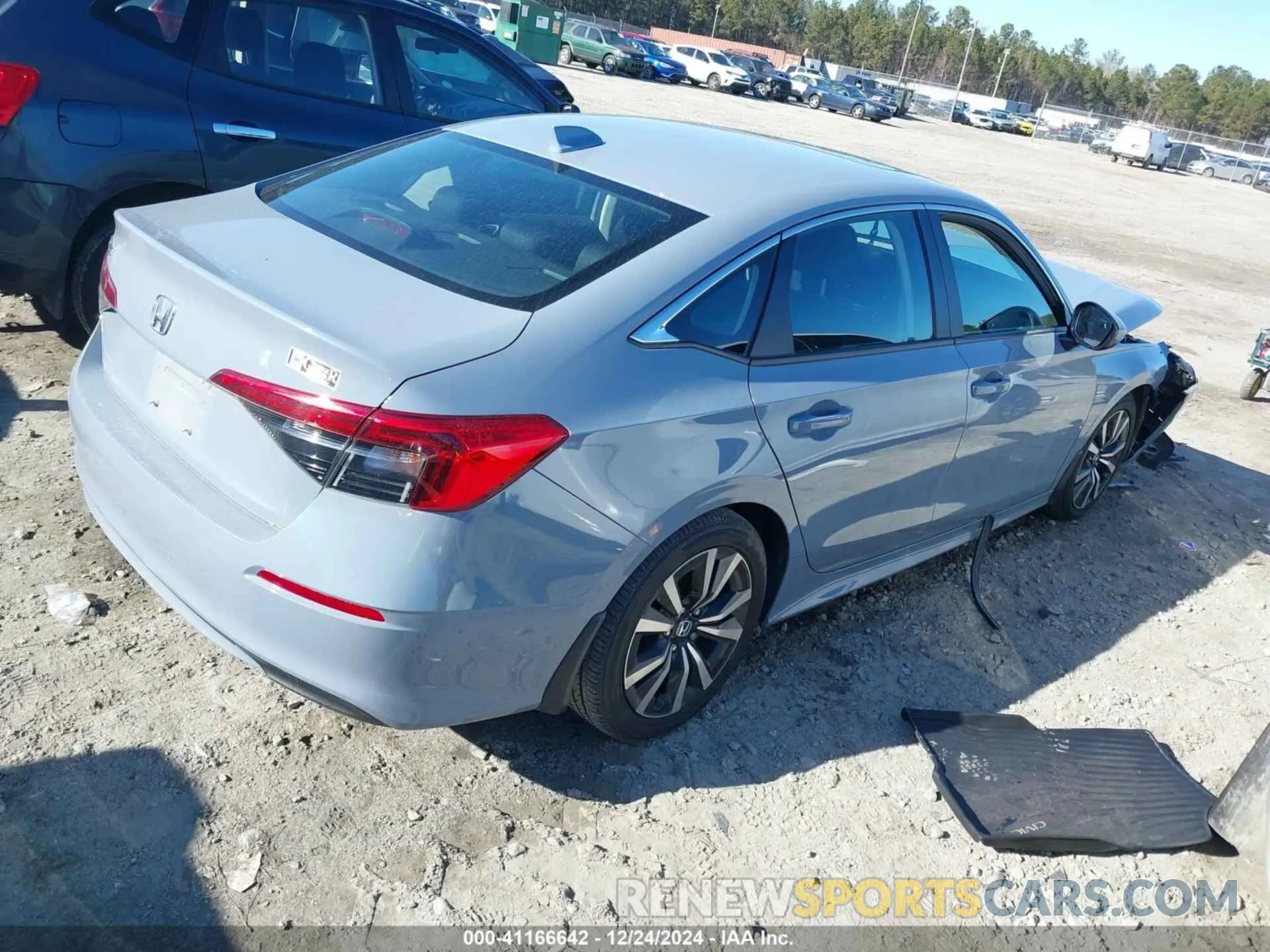 4 Photograph of a damaged car 2HGFE1F77RH308038 HONDA CIVIC 2024