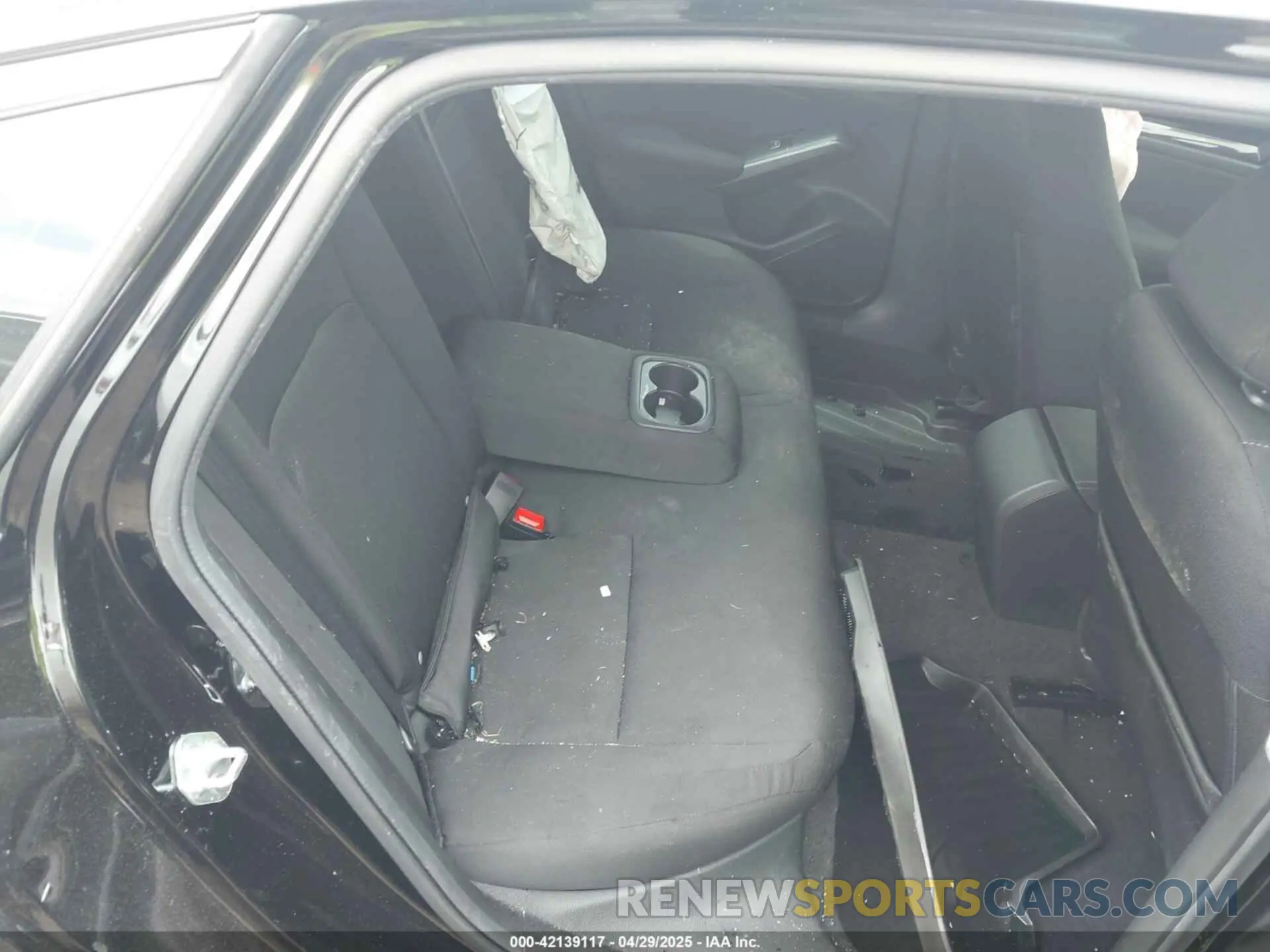 8 Photograph of a damaged car 2HGFE1F77RH338897 HONDA CIVIC 2024