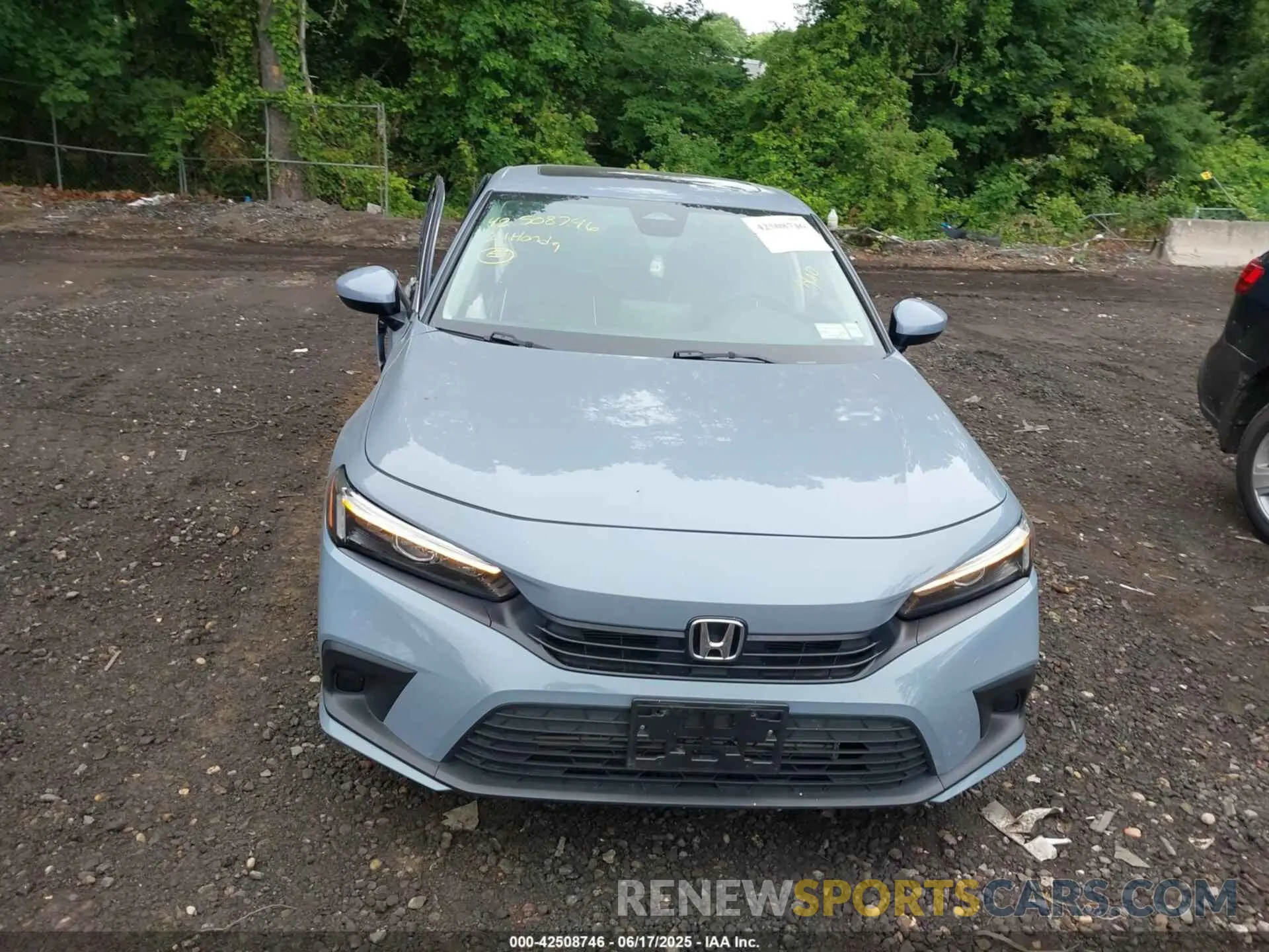 12 Photograph of a damaged car 2HGFE1F79RH316383 HONDA CIVIC 2024