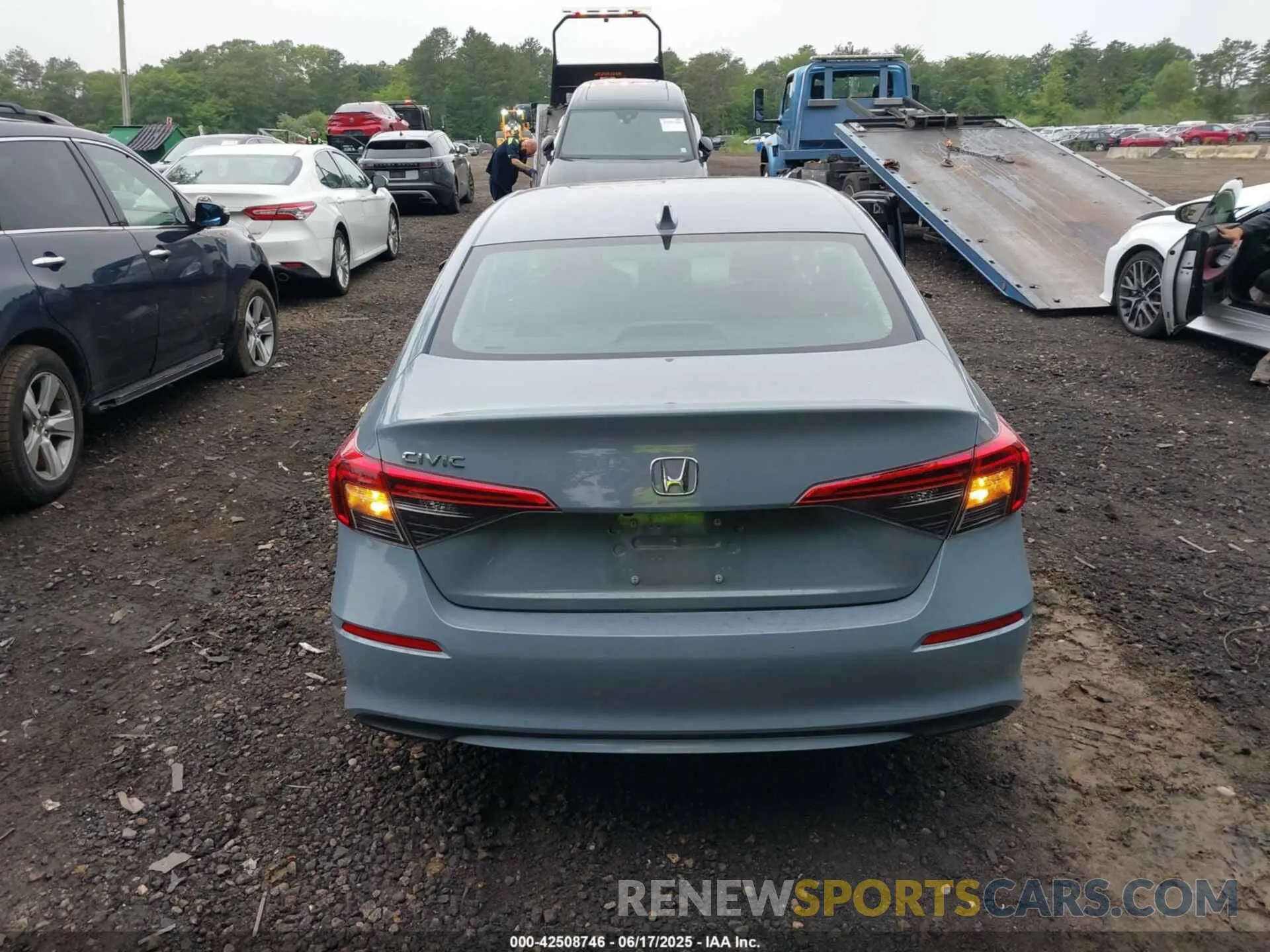 16 Photograph of a damaged car 2HGFE1F79RH316383 HONDA CIVIC 2024