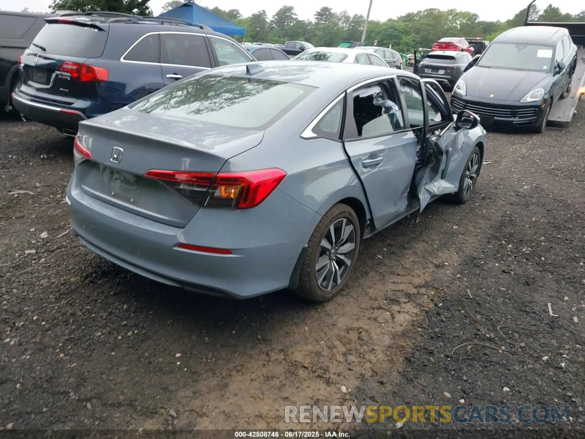 6 Photograph of a damaged car 2HGFE1F79RH316383 HONDA CIVIC 2024