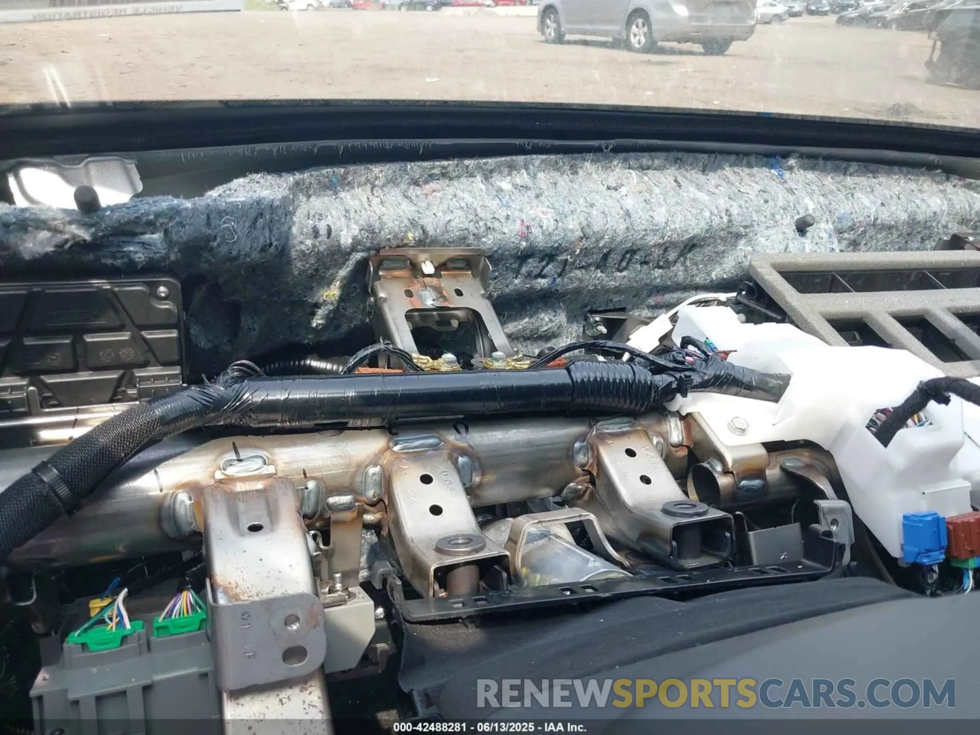 7 Photograph of a damaged car 2HGFE1F79RH325164 HONDA CIVIC 2024