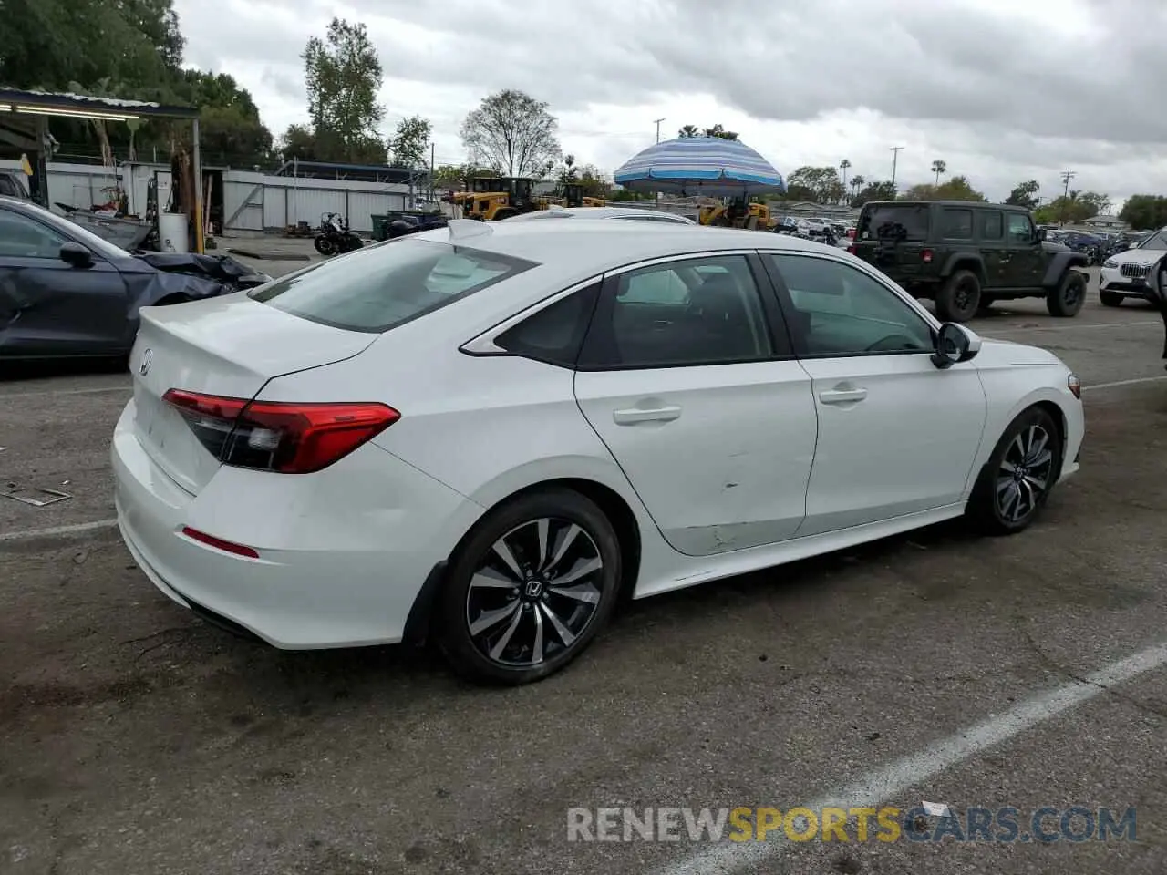 3 Photograph of a damaged car 2HGFE1F7XRH300788 HONDA CIVIC 2024