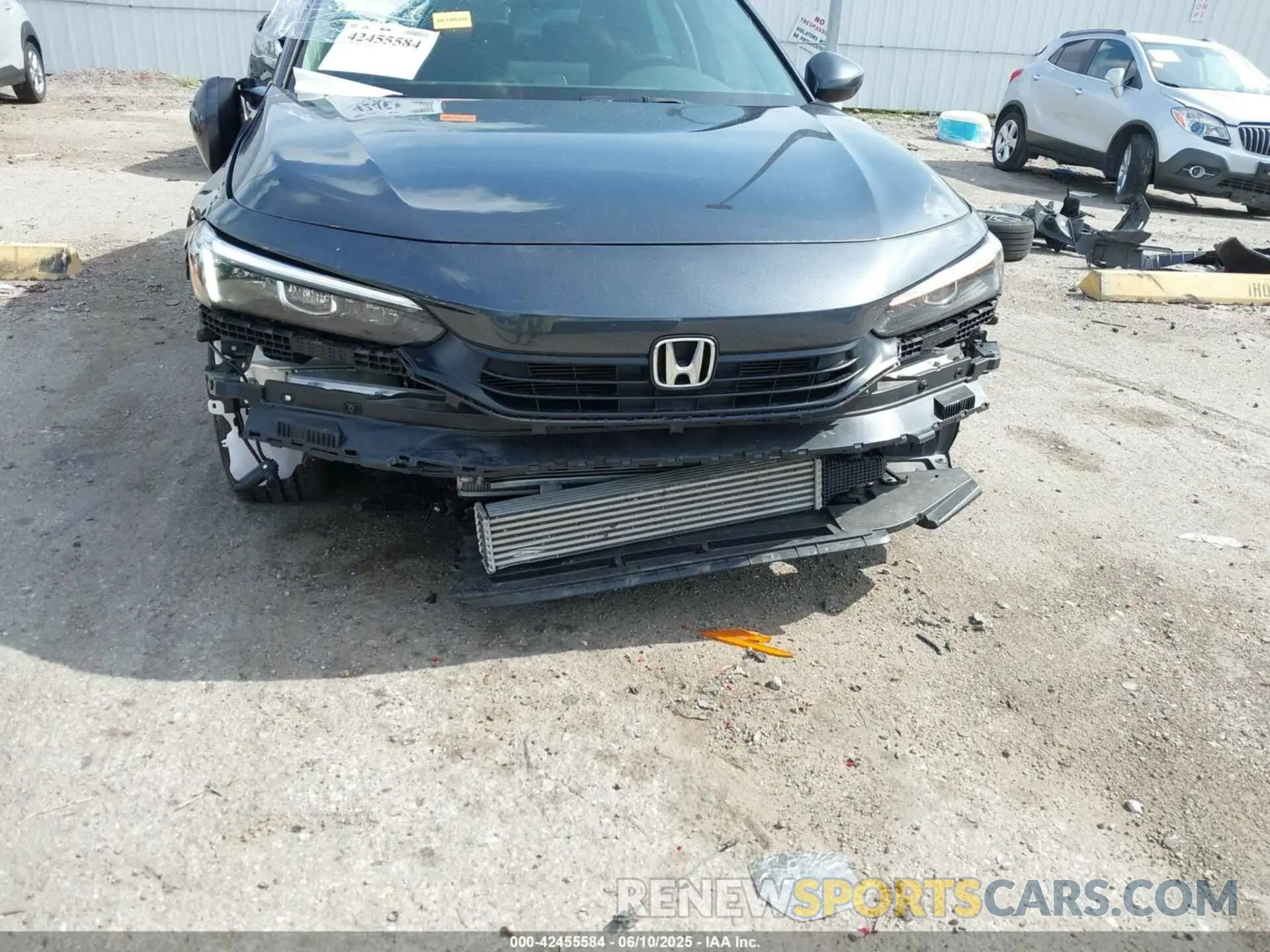 6 Photograph of a damaged car 2HGFE1F7XRH315873 HONDA CIVIC 2024