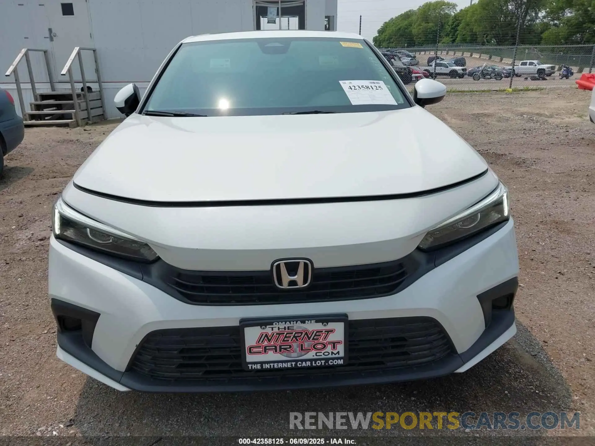 12 Photograph of a damaged car 2HGFE1F7XRH330762 HONDA CIVIC 2024