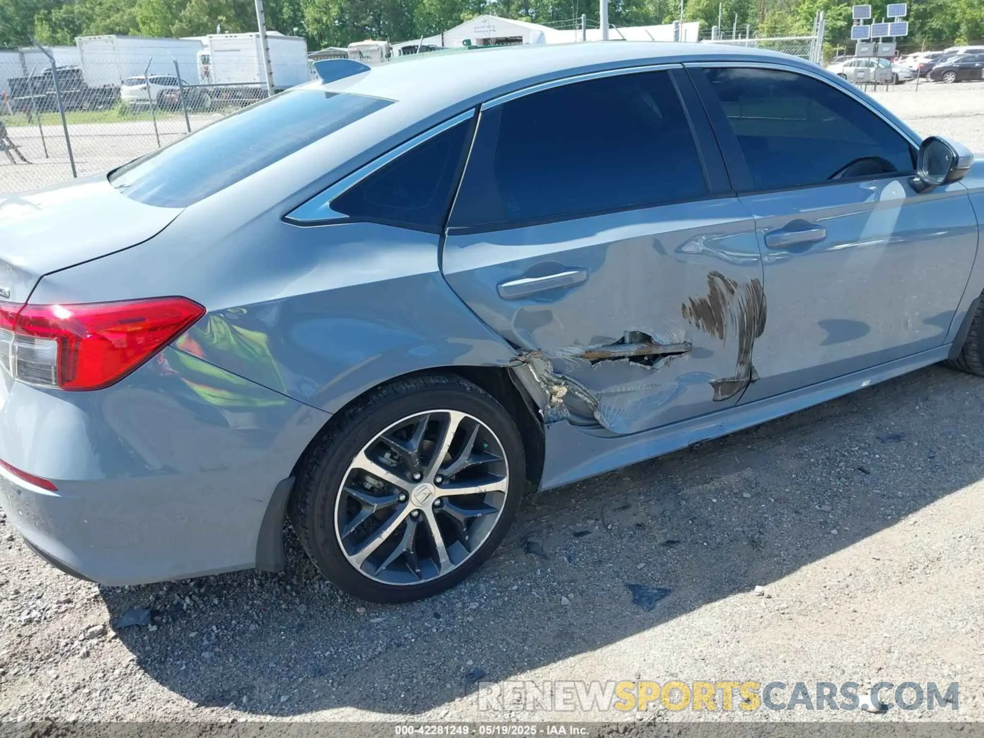 6 Photograph of a damaged car 2HGFE1F90RH323188 HONDA CIVIC 2024