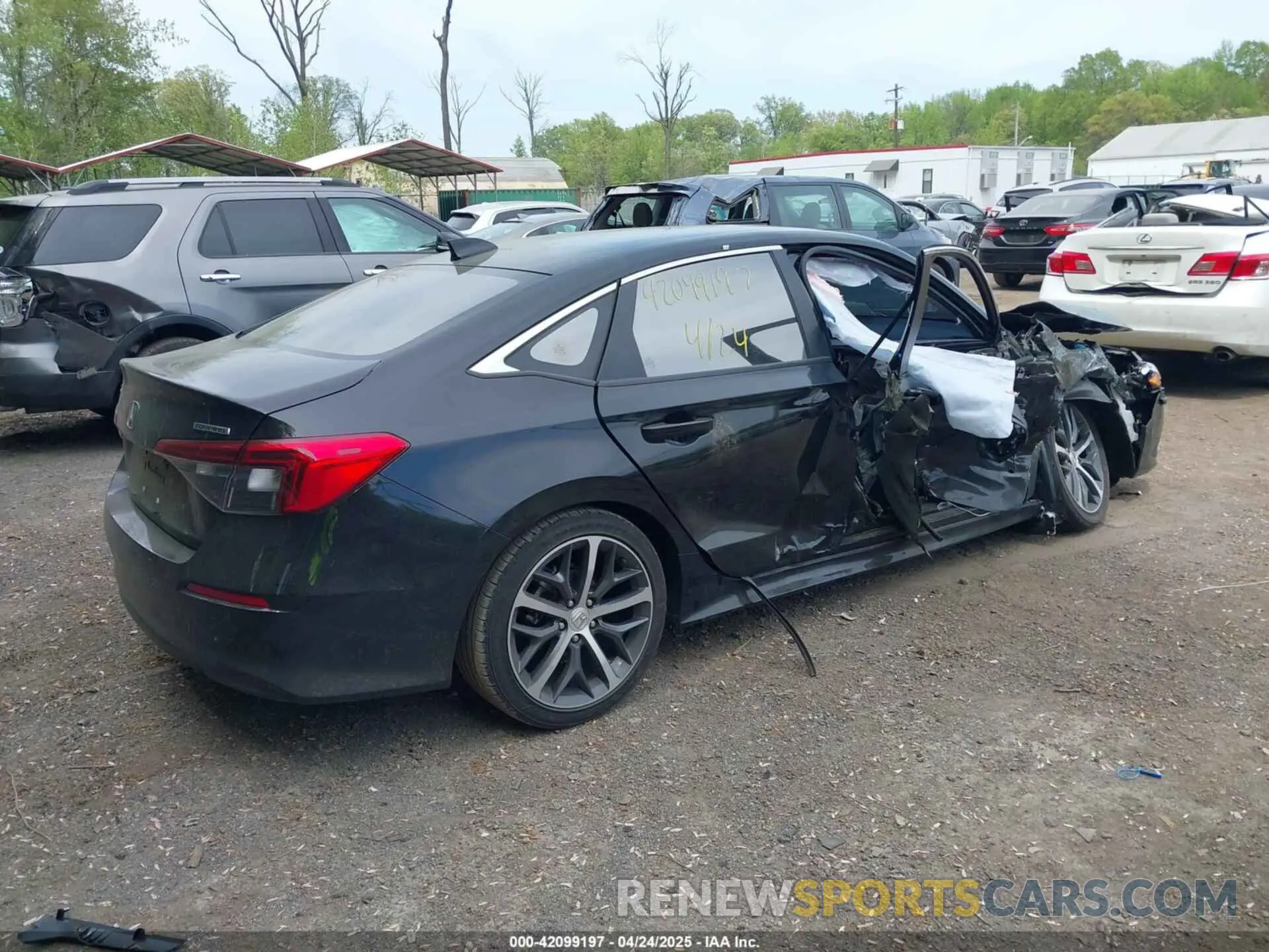 4 Photograph of a damaged car 2HGFE1F91RH329405 HONDA CIVIC 2024