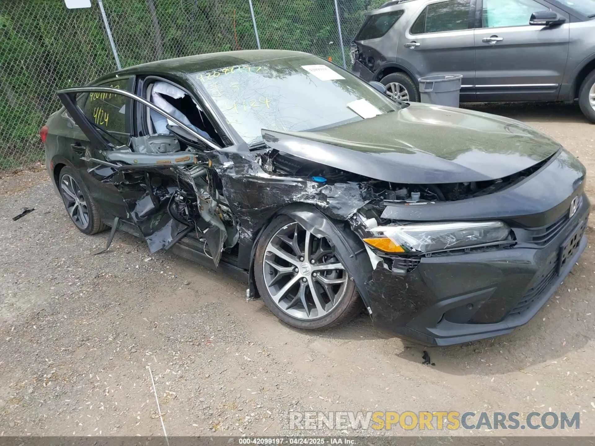 6 Photograph of a damaged car 2HGFE1F91RH329405 HONDA CIVIC 2024