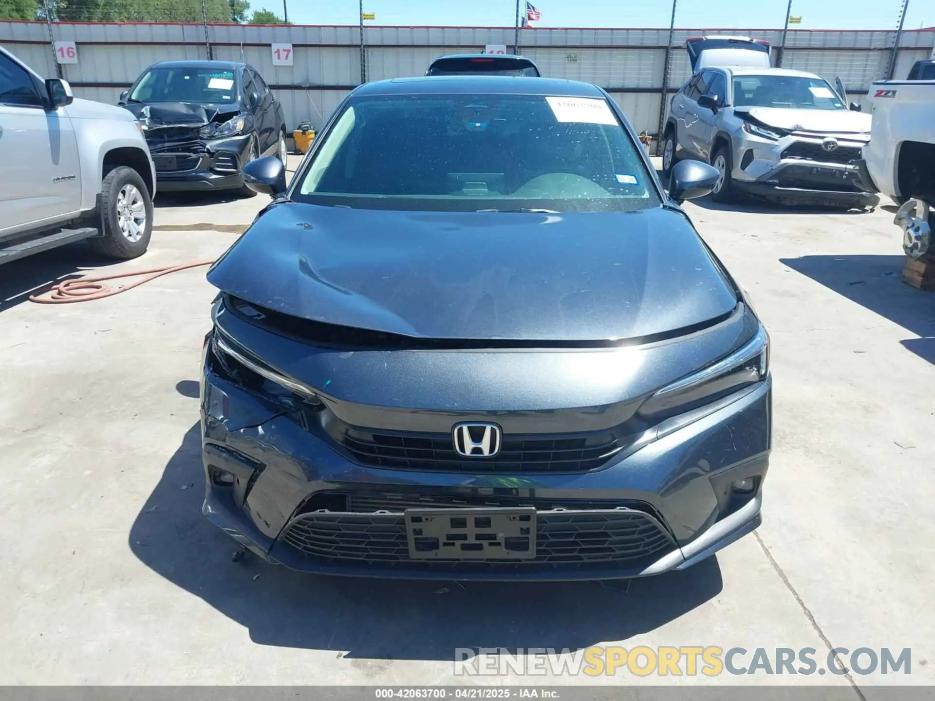17 Photograph of a damaged car 2HGFE1F92RH310118 HONDA CIVIC 2024