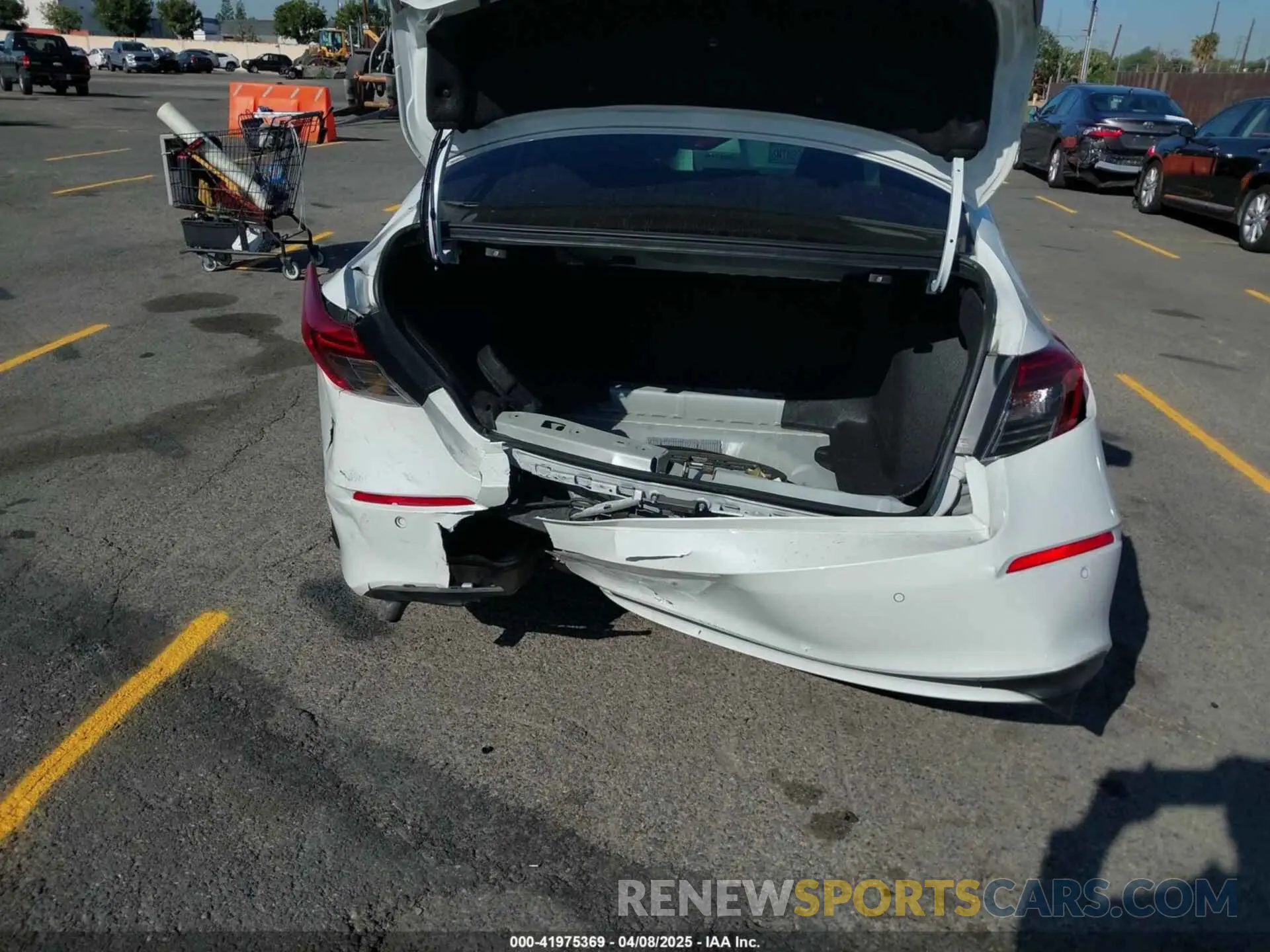 16 Photograph of a damaged car 2HGFE1F93RH303145 HONDA CIVIC 2024