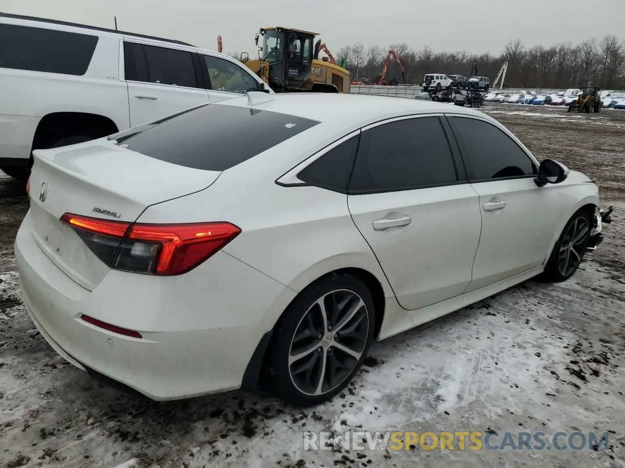 3 Photograph of a damaged car 2HGFE1F93RH318230 HONDA CIVIC 2024
