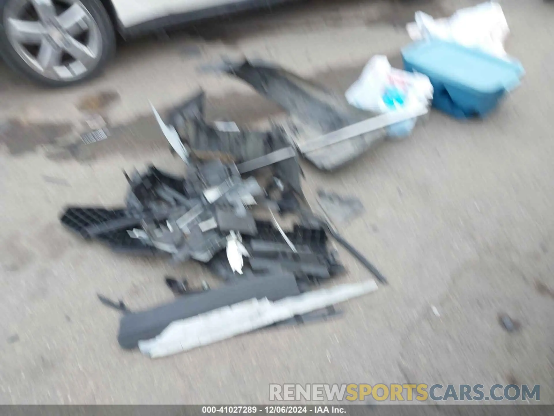 11 Photograph of a damaged car 2HGFE1F94RH306104 HONDA CIVIC 2024