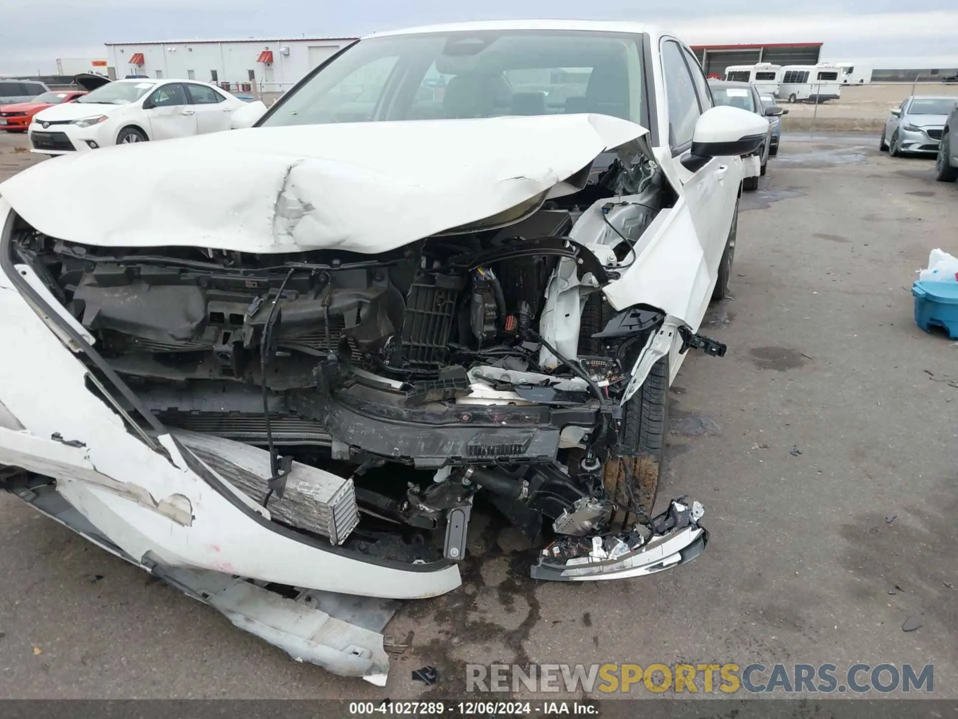 6 Photograph of a damaged car 2HGFE1F94RH306104 HONDA CIVIC 2024