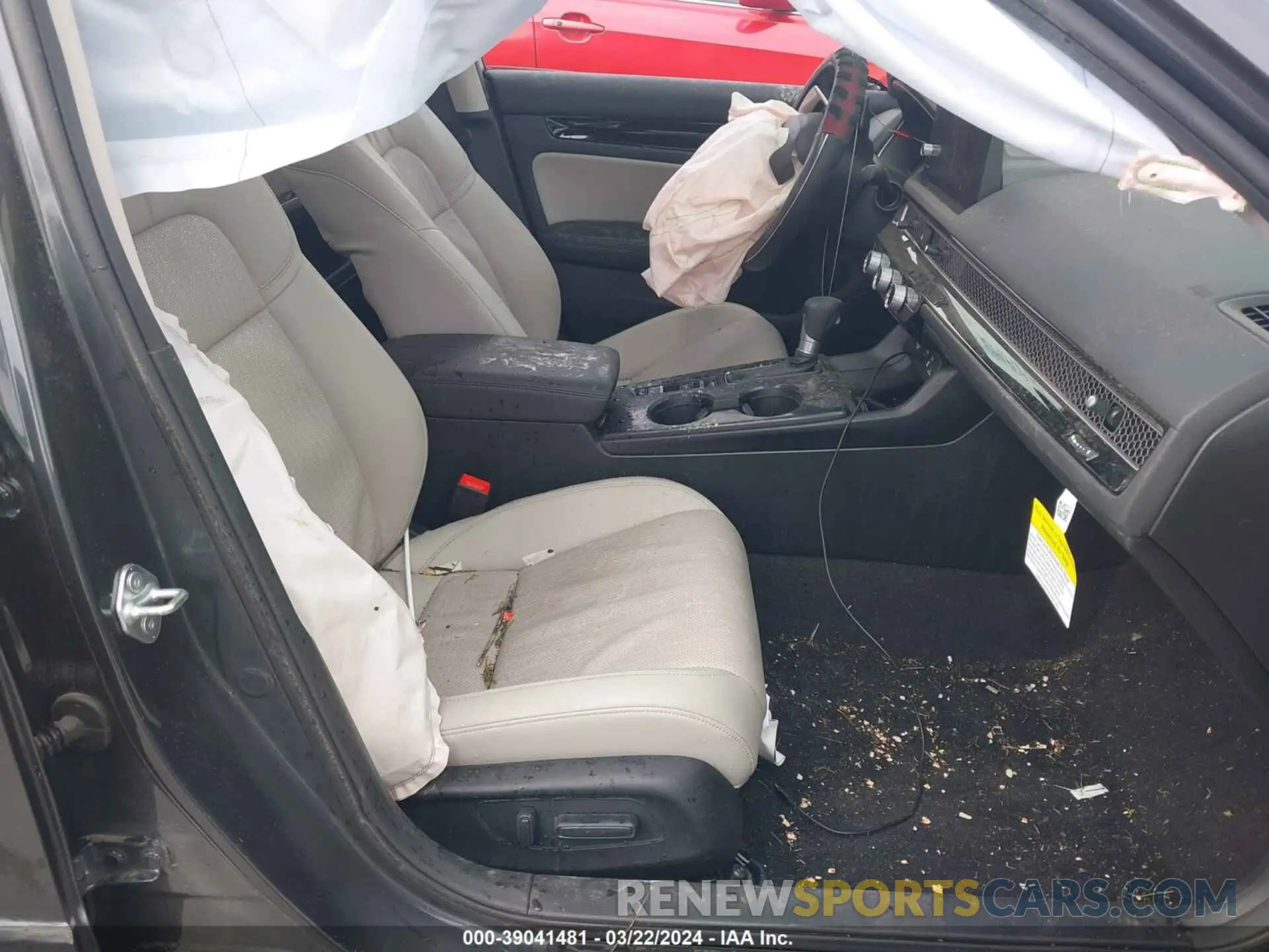 5 Photograph of a damaged car 2HGFE1F94RH317085 HONDA CIVIC 2024