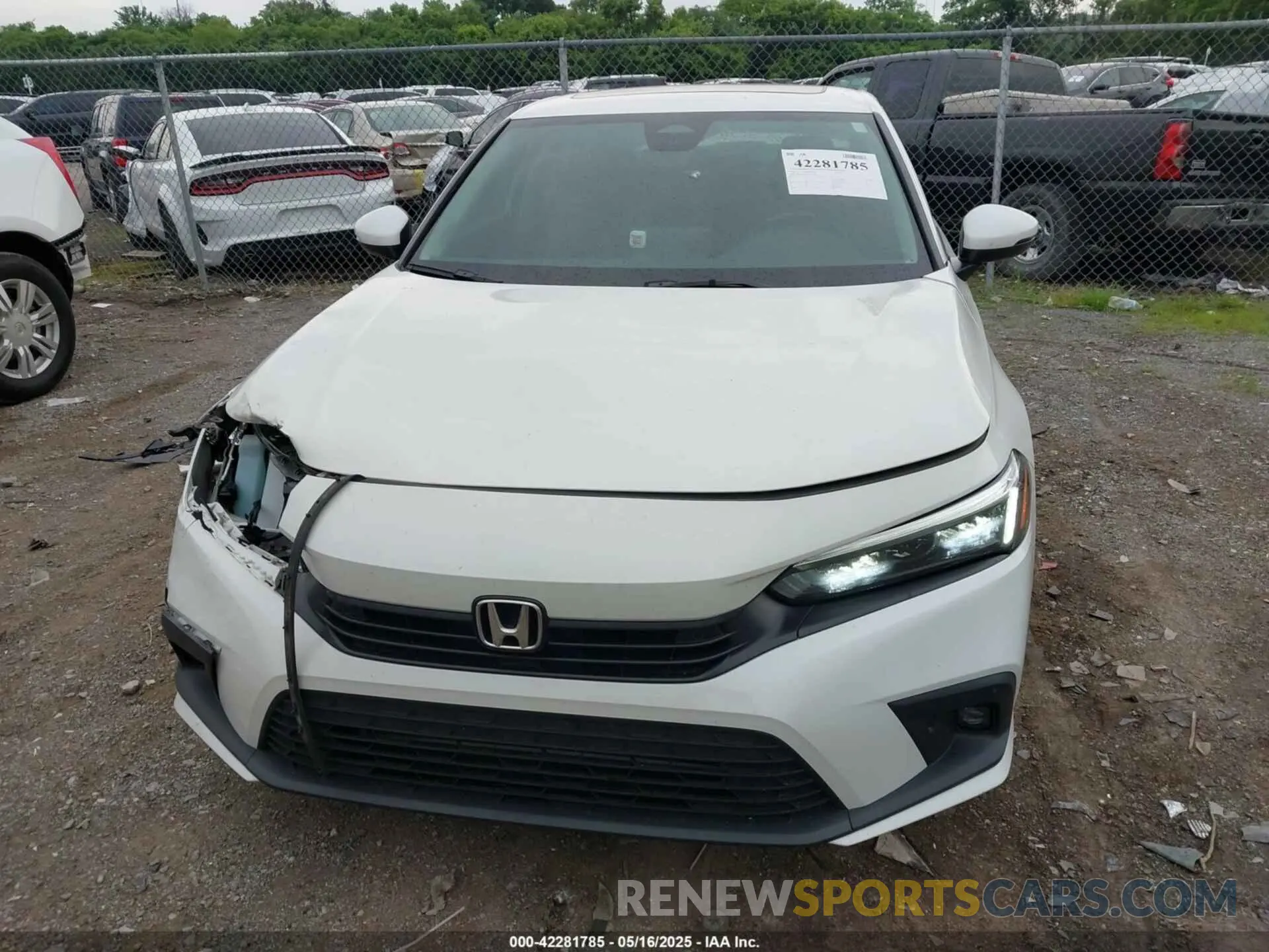 12 Photograph of a damaged car 2HGFE1F95RH319394 HONDA CIVIC 2024