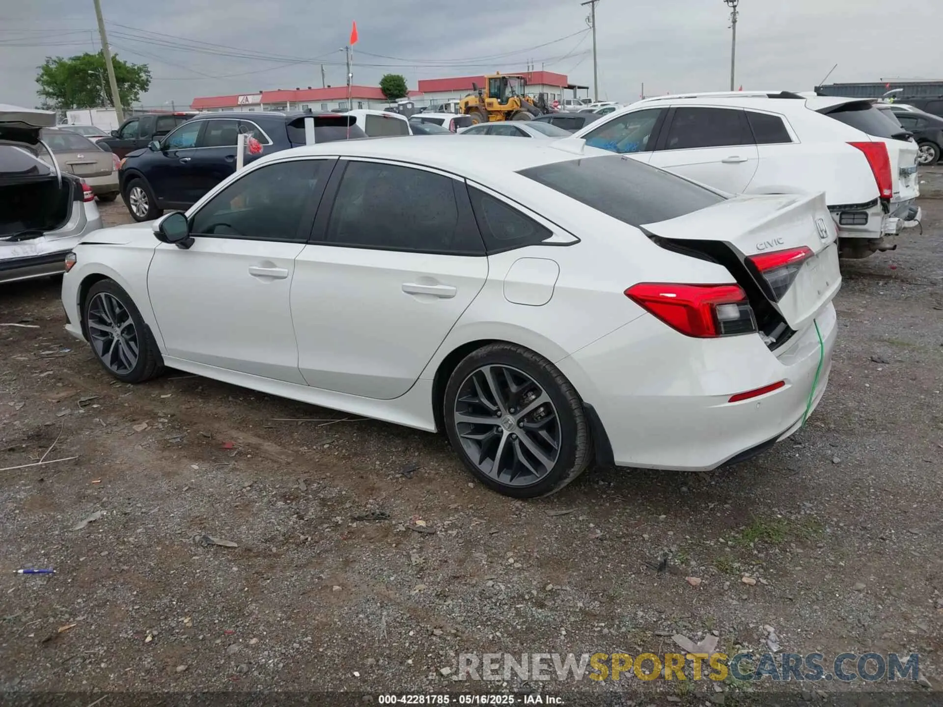 14 Photograph of a damaged car 2HGFE1F95RH319394 HONDA CIVIC 2024