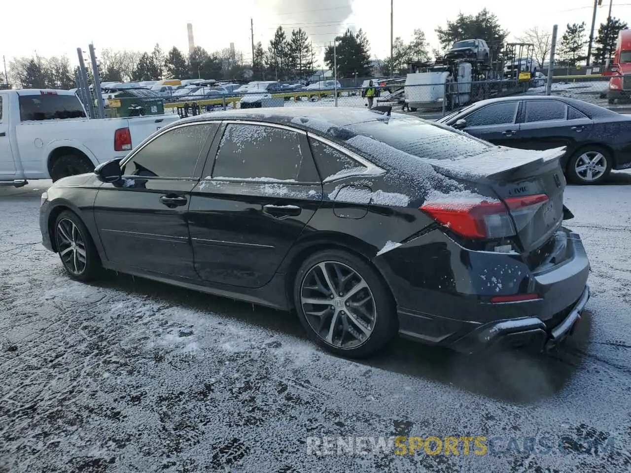 2 Photograph of a damaged car 2HGFE1F96RH303415 HONDA CIVIC 2024