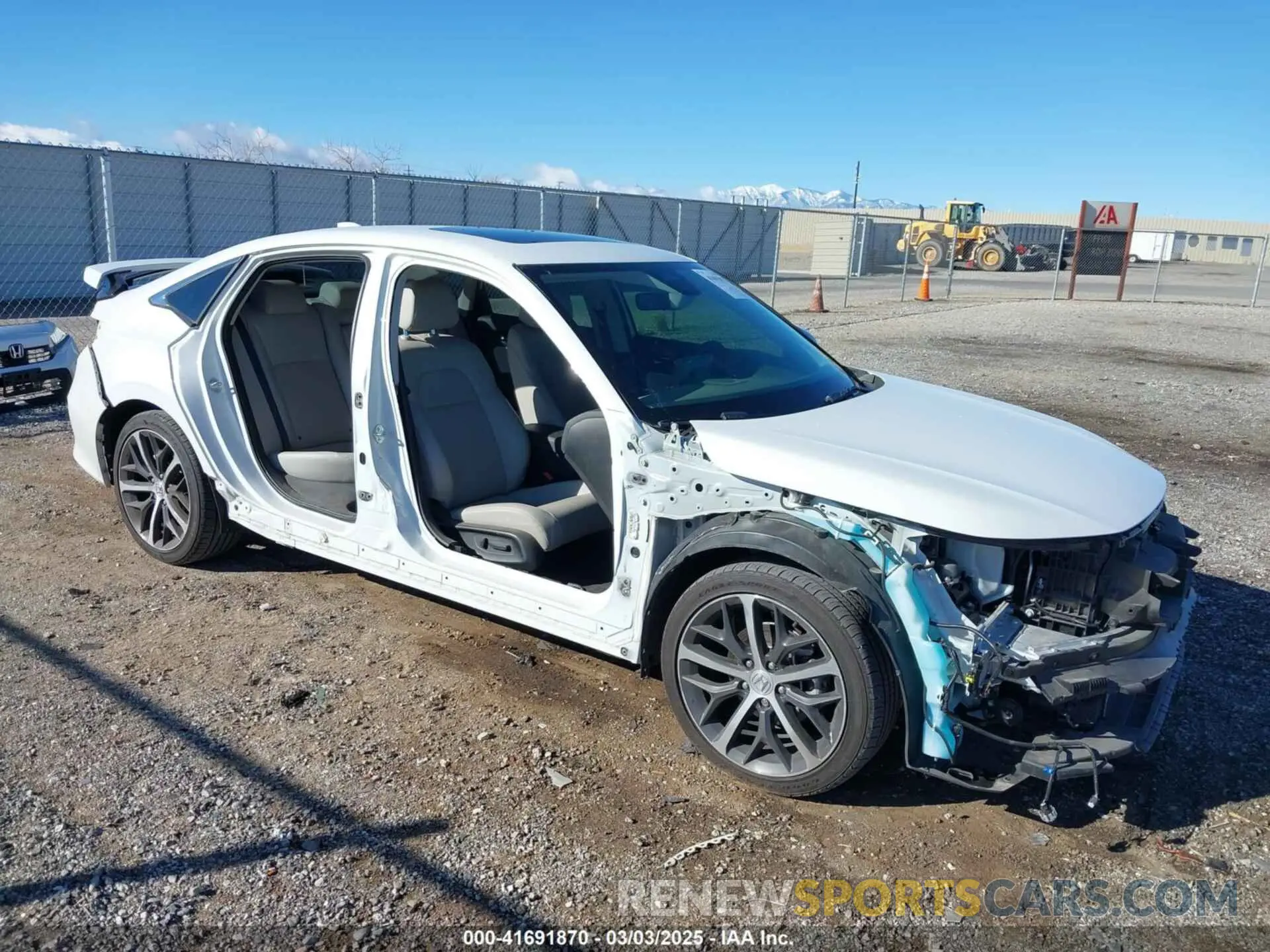 1 Photograph of a damaged car 2HGFE1F96RH307190 HONDA CIVIC 2024