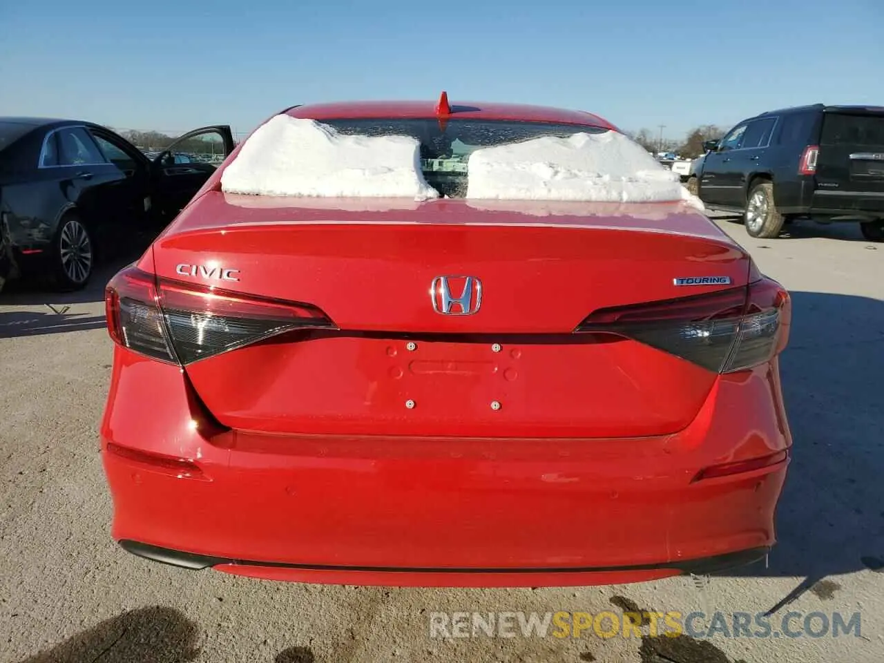 6 Photograph of a damaged car 2HGFE1F96RH335328 HONDA CIVIC 2024