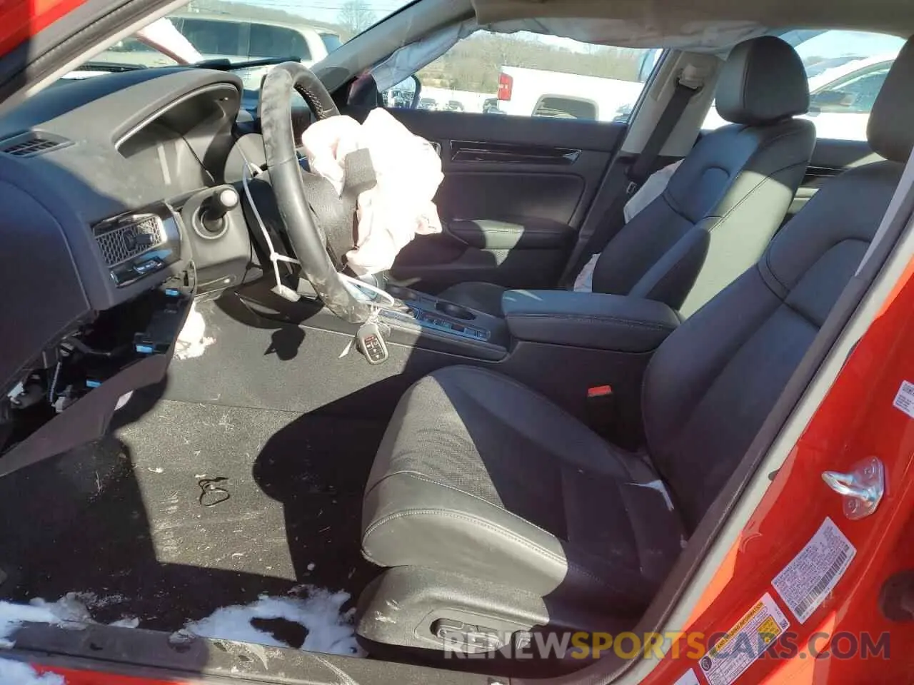 7 Photograph of a damaged car 2HGFE1F96RH335328 HONDA CIVIC 2024