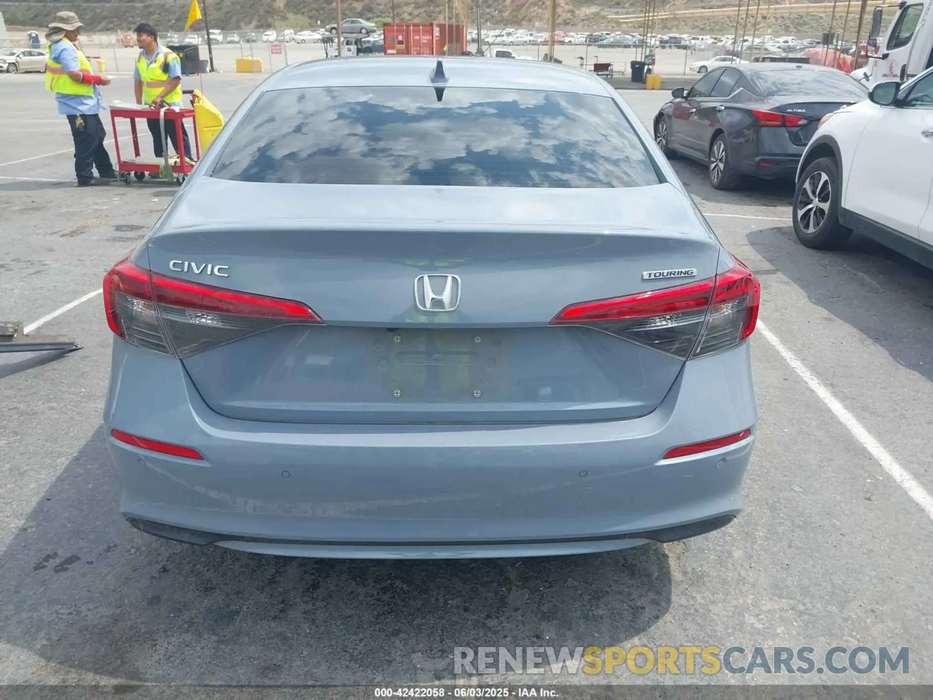 17 Photograph of a damaged car 2HGFE1F97RH303973 HONDA CIVIC 2024