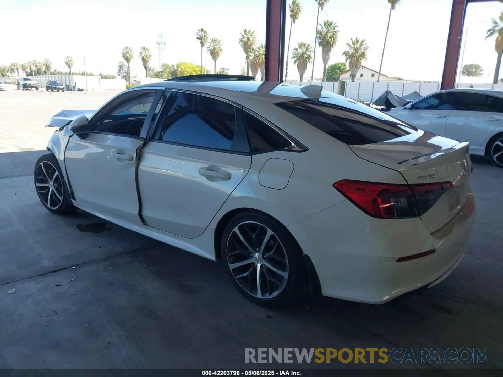 3 Photograph of a damaged car 2HGFE1F97RH307568 HONDA CIVIC 2024