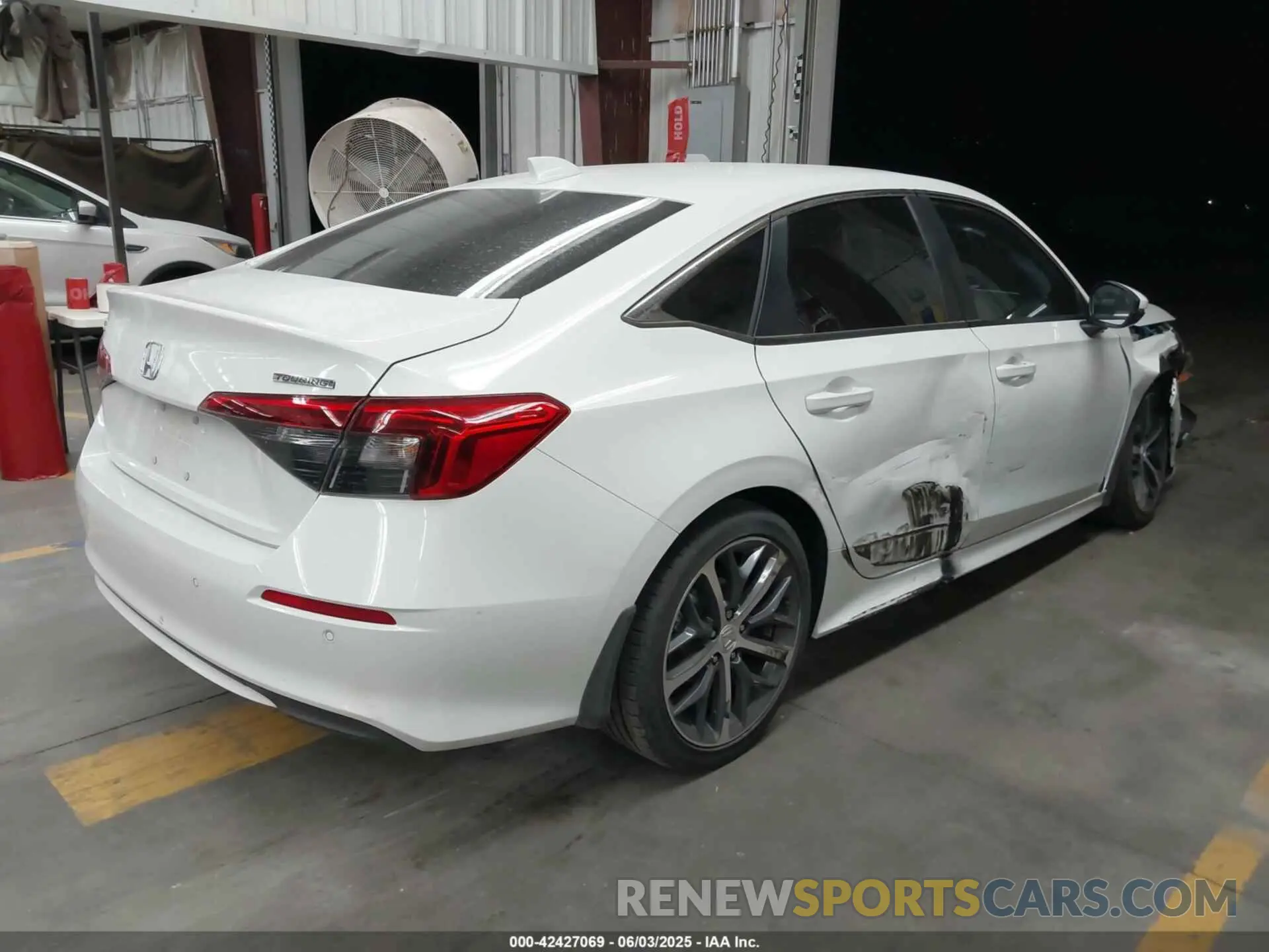 4 Photograph of a damaged car 2HGFE1F97RH335905 HONDA CIVIC 2024