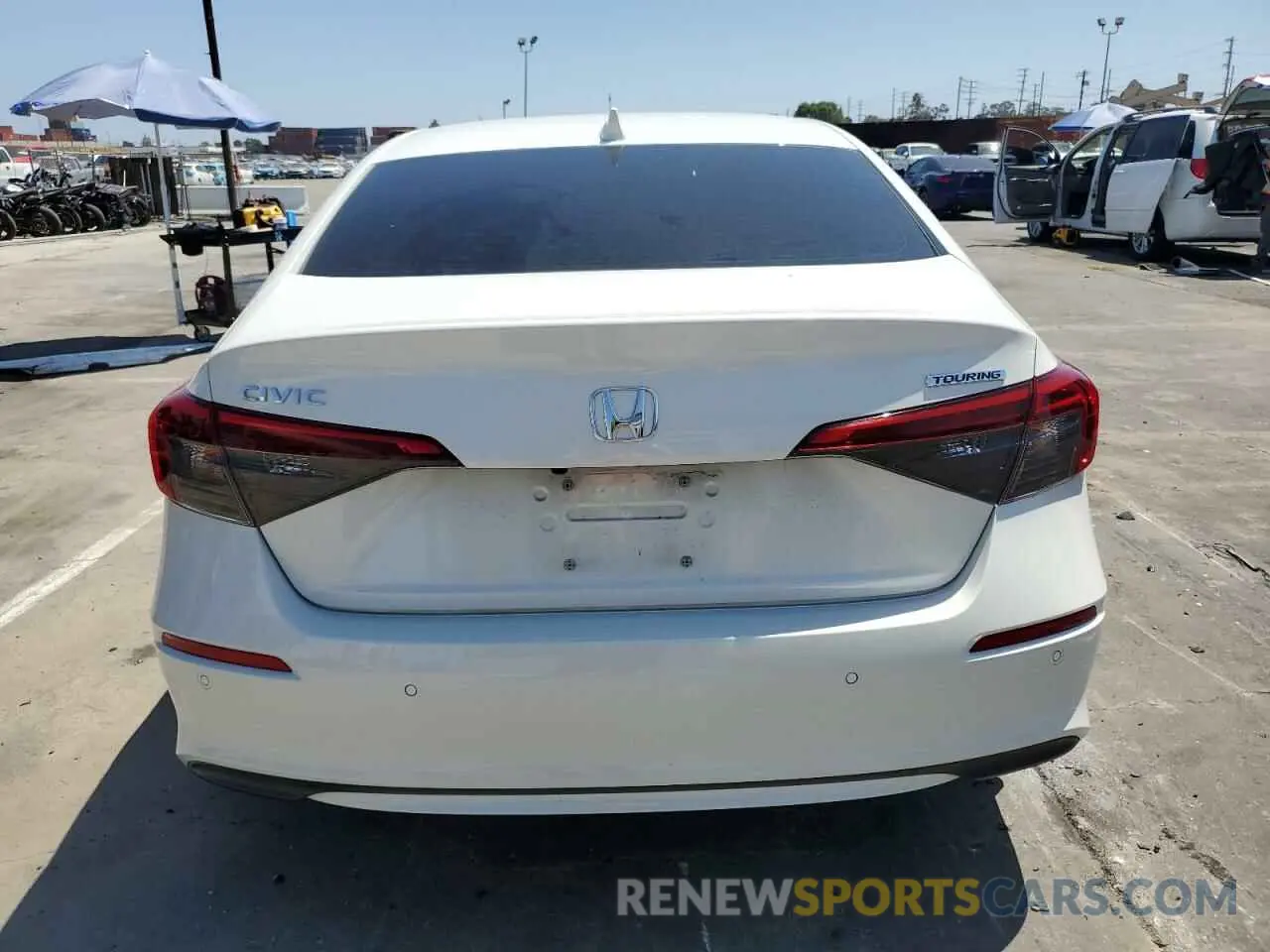 6 Photograph of a damaged car 2HGFE1F98RH307949 HONDA CIVIC 2024