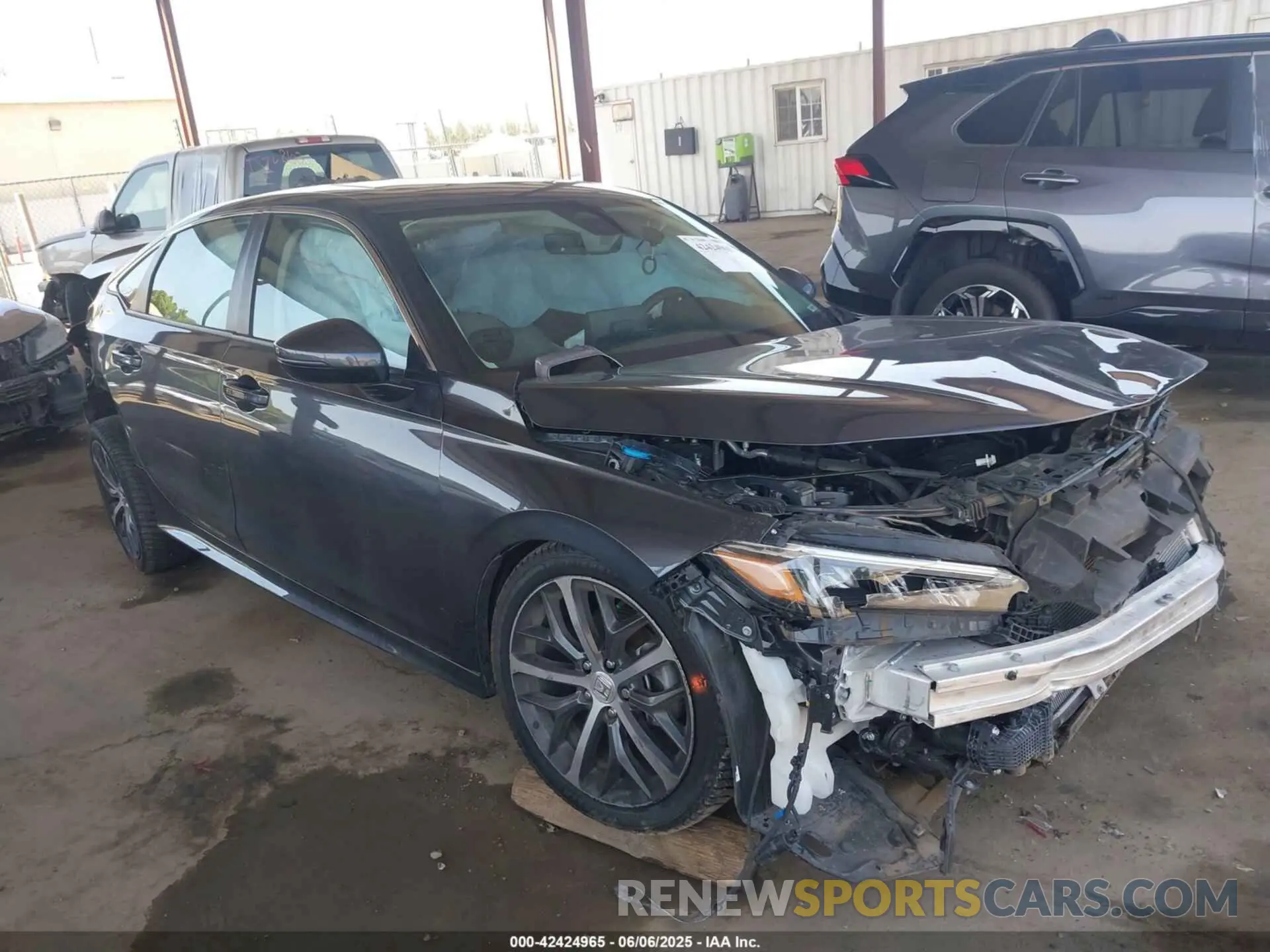1 Photograph of a damaged car 2HGFE1F98RH312956 HONDA CIVIC 2024